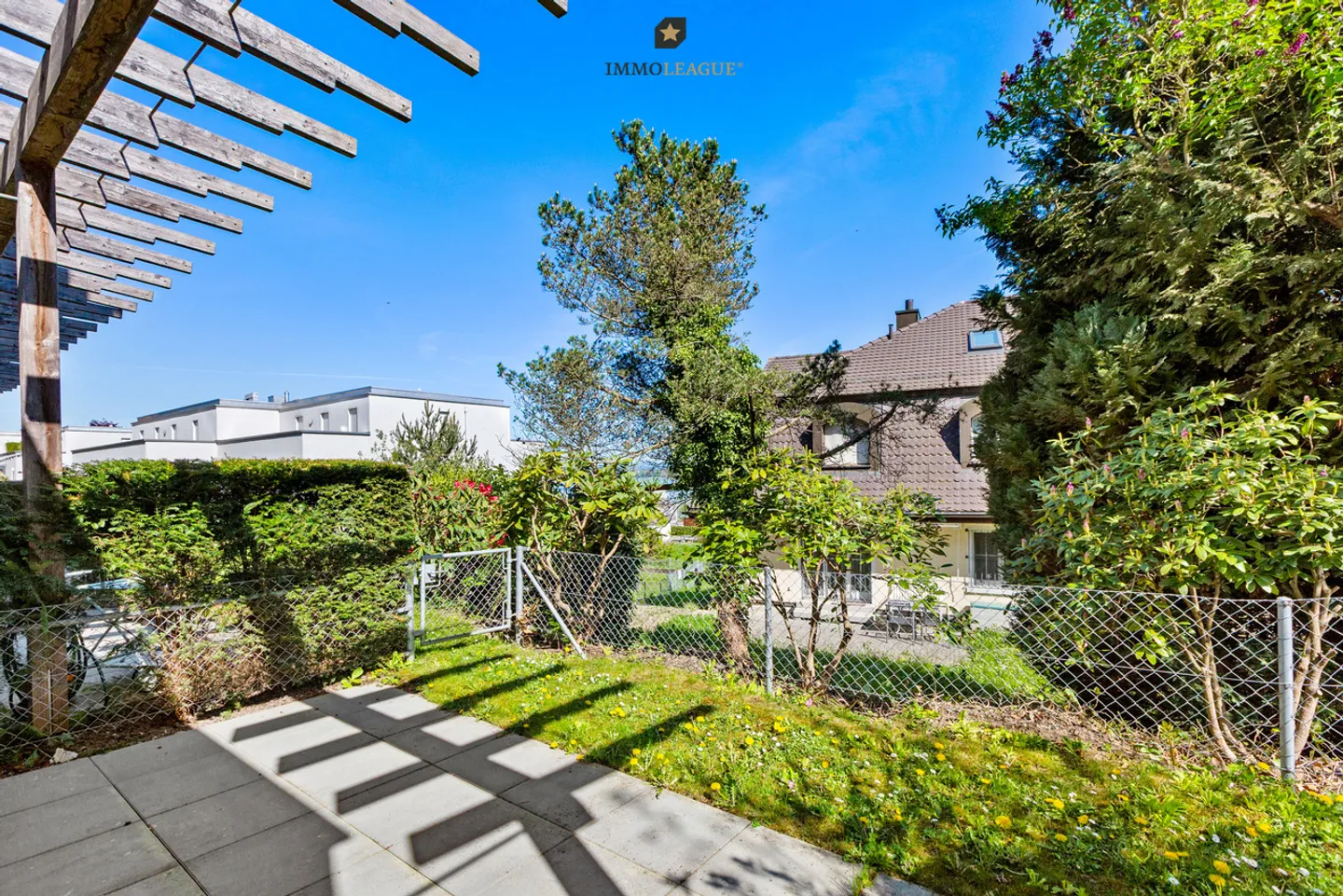 Appartamento con vista lago - Foto 7 di 15