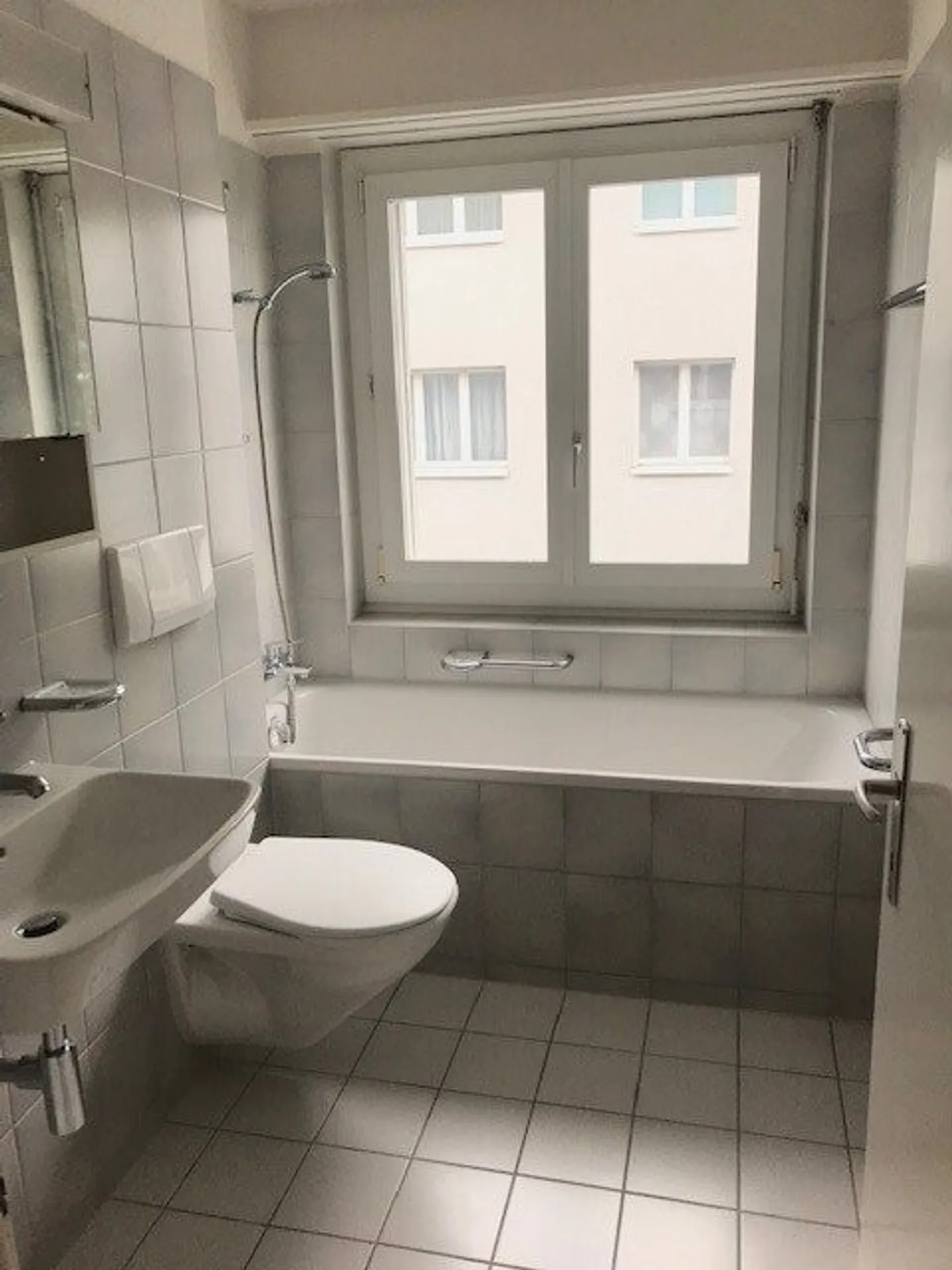 Quiet 3.5 room apartment with a view of greenery for rent - Photo 6 of 8