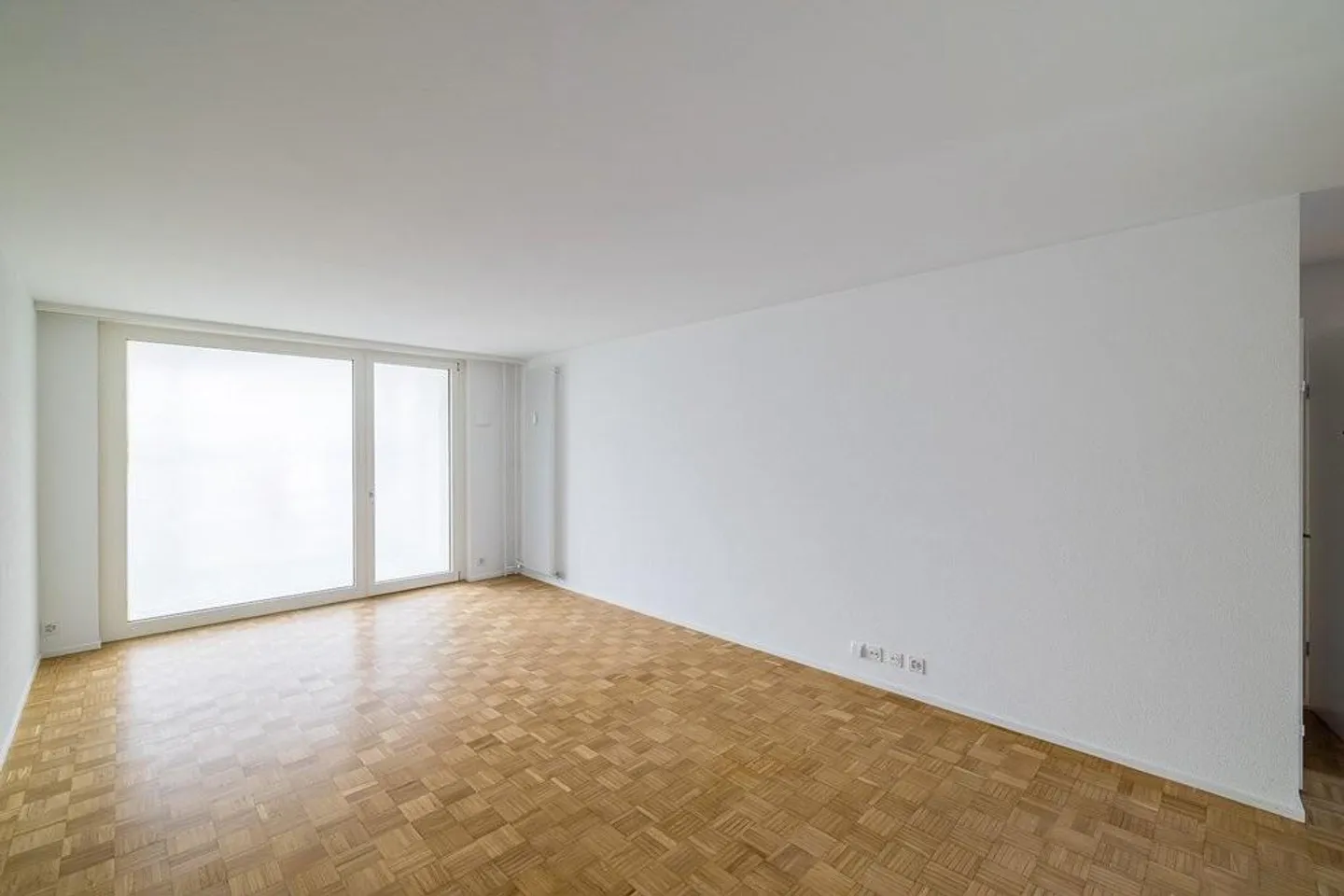 Freshly renovated and ready to move in - Photo 3 of 7
