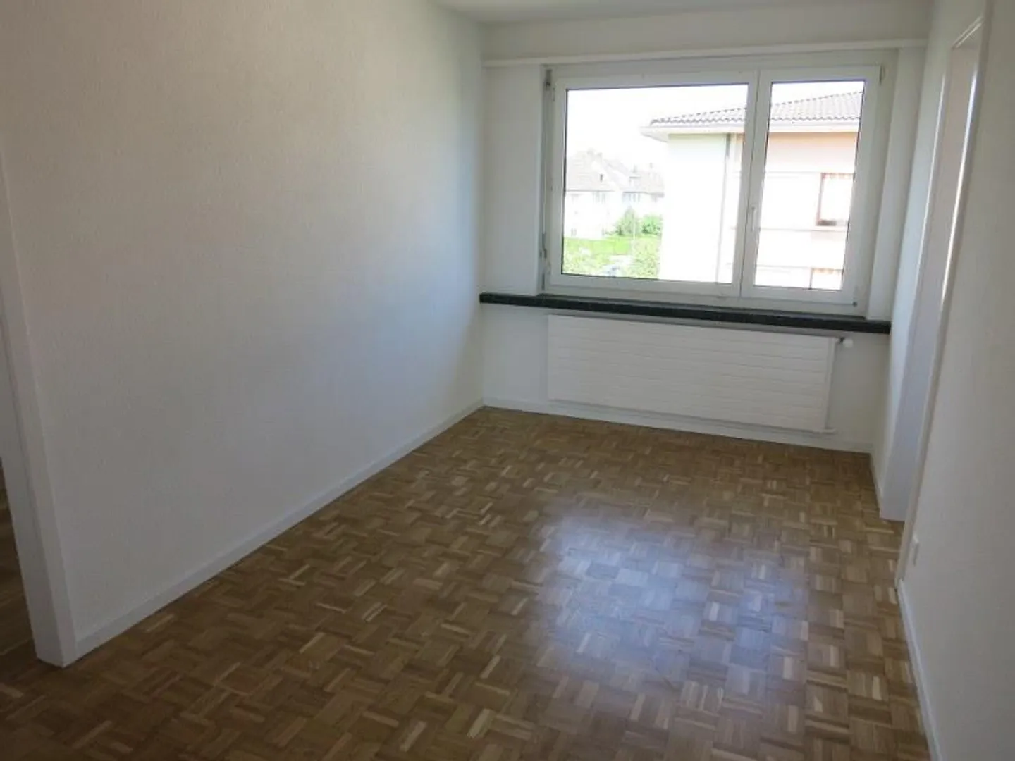 Appartamento completamente ristrutturato vicino al centro e alla stazione - Foto 4 di 12