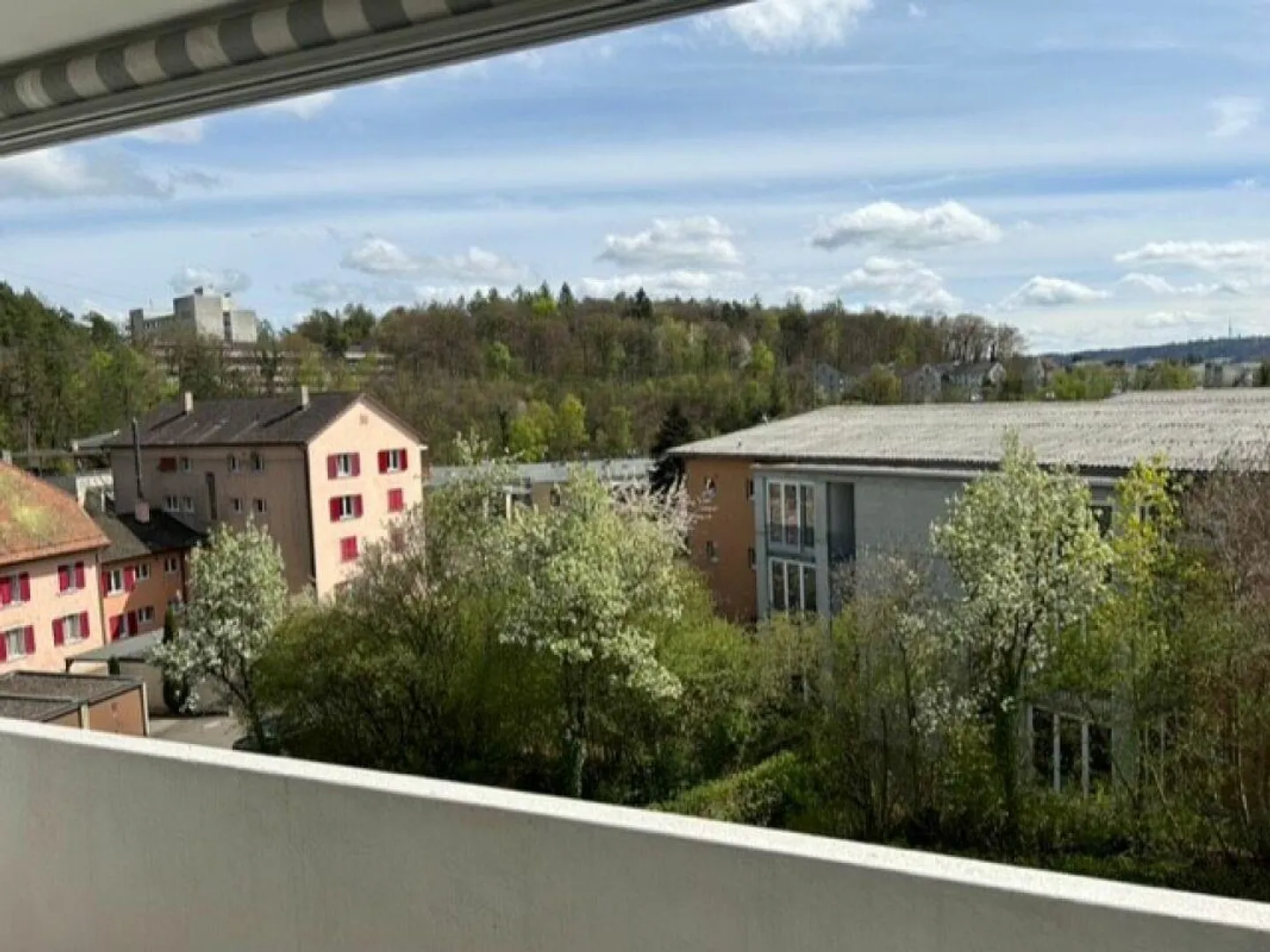 Appartamento 1 camera accogliente con balcone - Foto 9 di 10