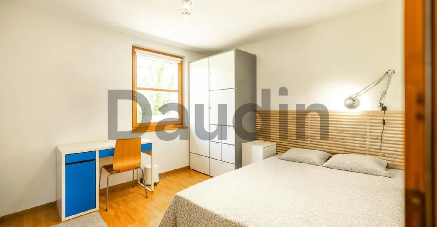 Charming 7-Room House in Cartigny - Photo 6 of 8