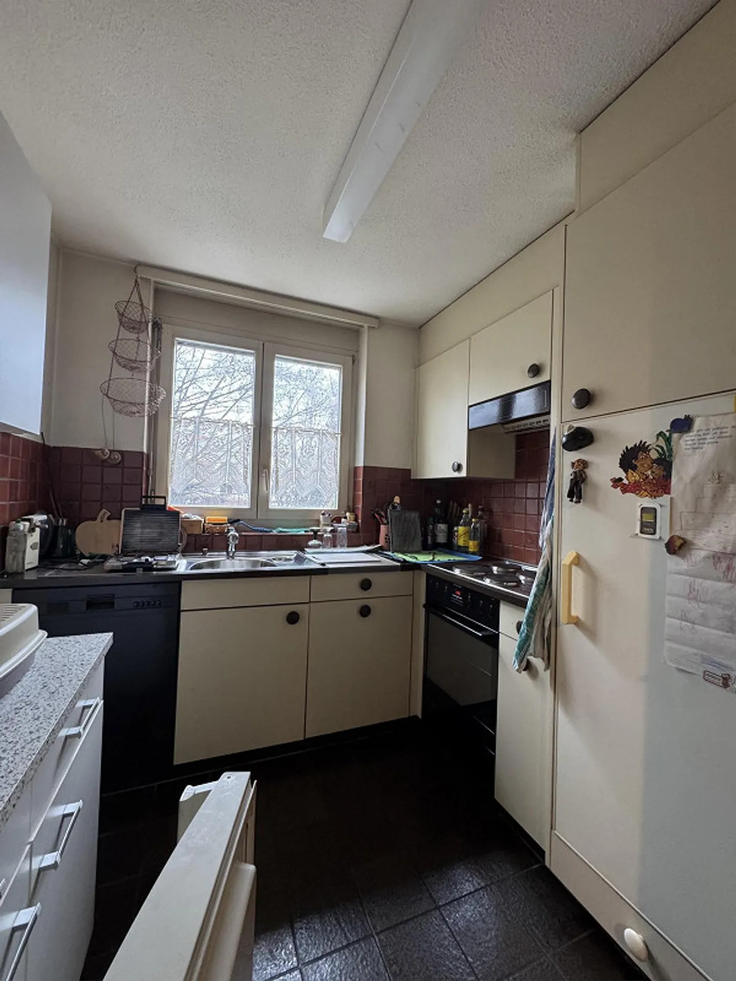 Appartement confortable de 2,5 pièces à Opfikon - Photo 3 sur 10