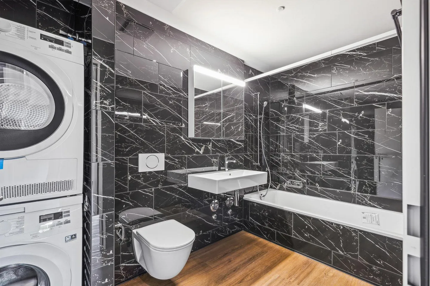 4.5-Zimmer-Wohnung Modernes Smart-Home im Grünen mit Gratis-Interne... - Photo 9 sur 13