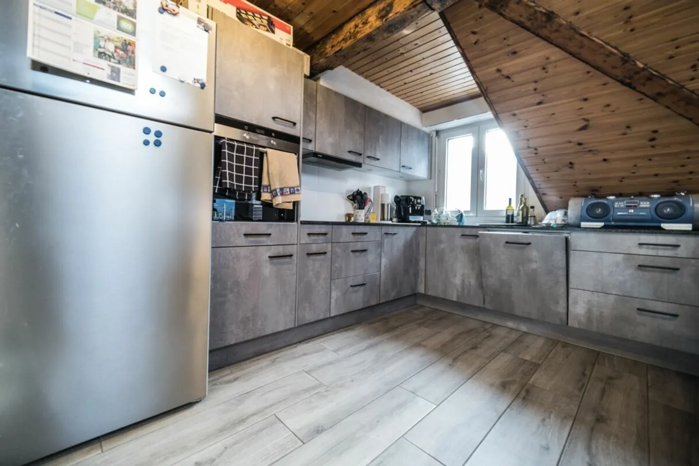 Charmante Dachgeschosswohnung in Martigny - Foto 6 von 11