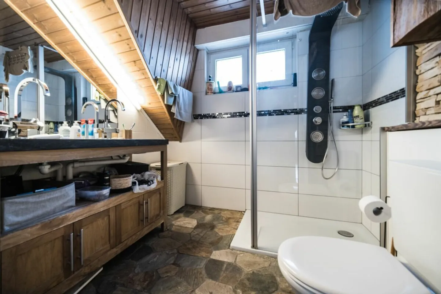 Charmante Dachgeschosswohnung in Martigny - Foto 9 von 11