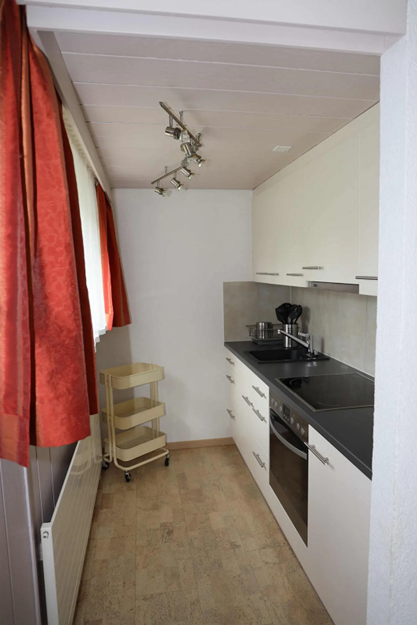Furnished 2-room studio 42 m2 - Photo 6 of 7
