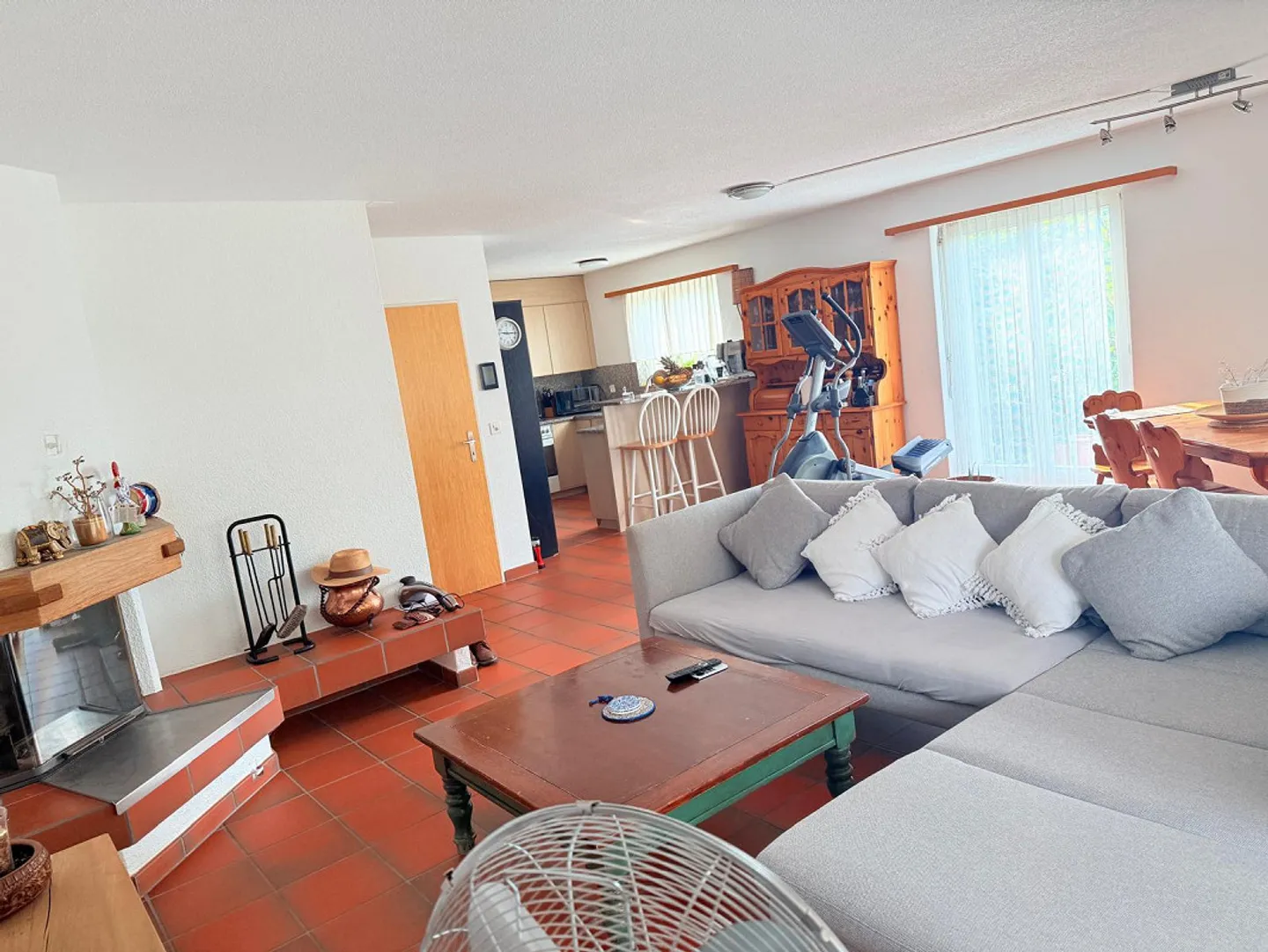 Charming two-family house in a quiet location in Winterthur - Photo 3 of 14
