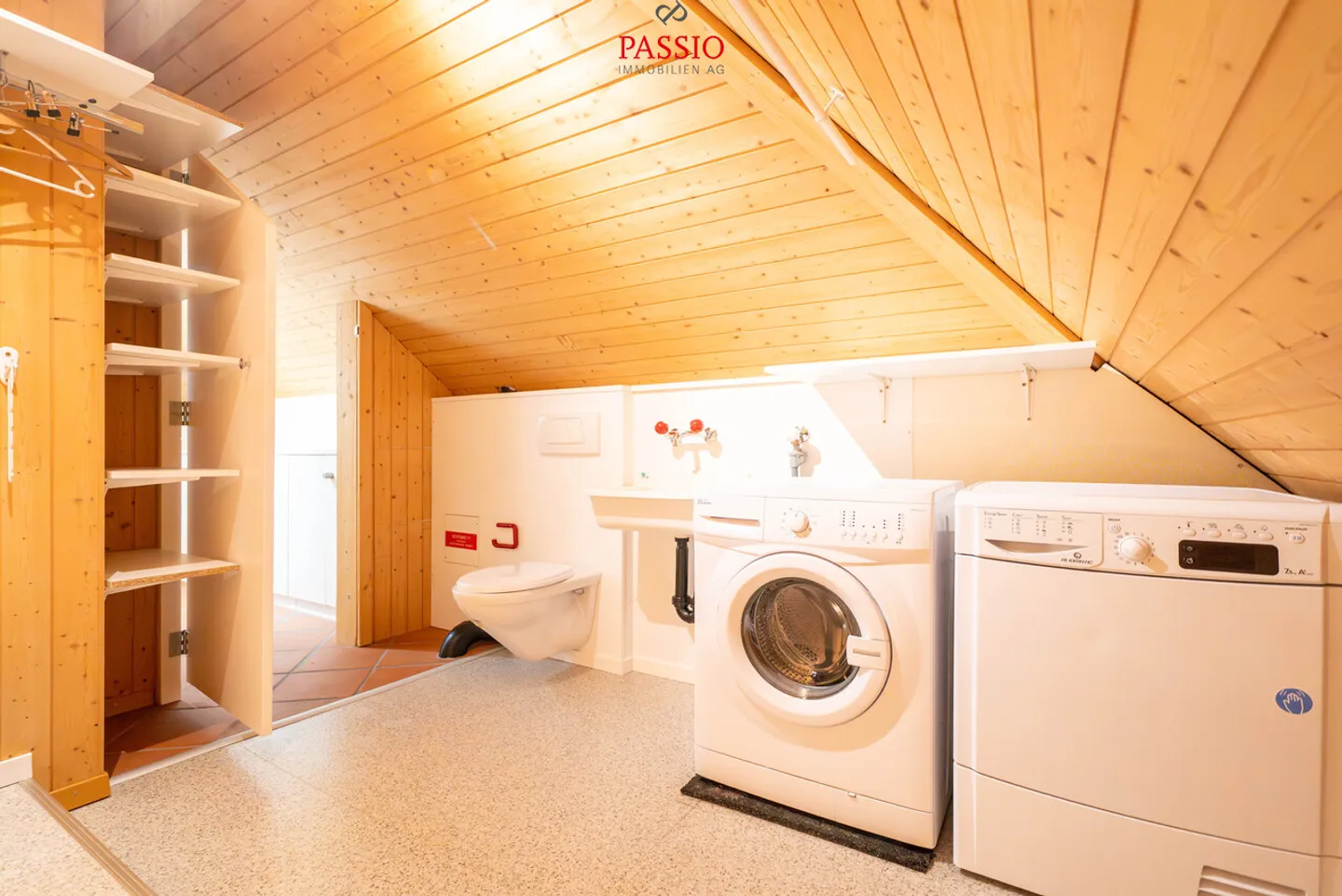 Appartamento duplex di 4,5 locali ben tenuto con grande terrazza - Foto 16 di 16