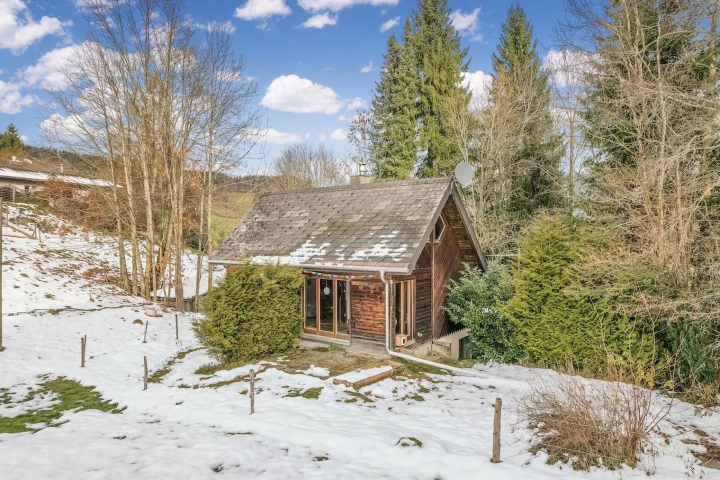 Idyllic Chalet by the Stream, Surrounded by Forest and Nature - Photo 1 of 13