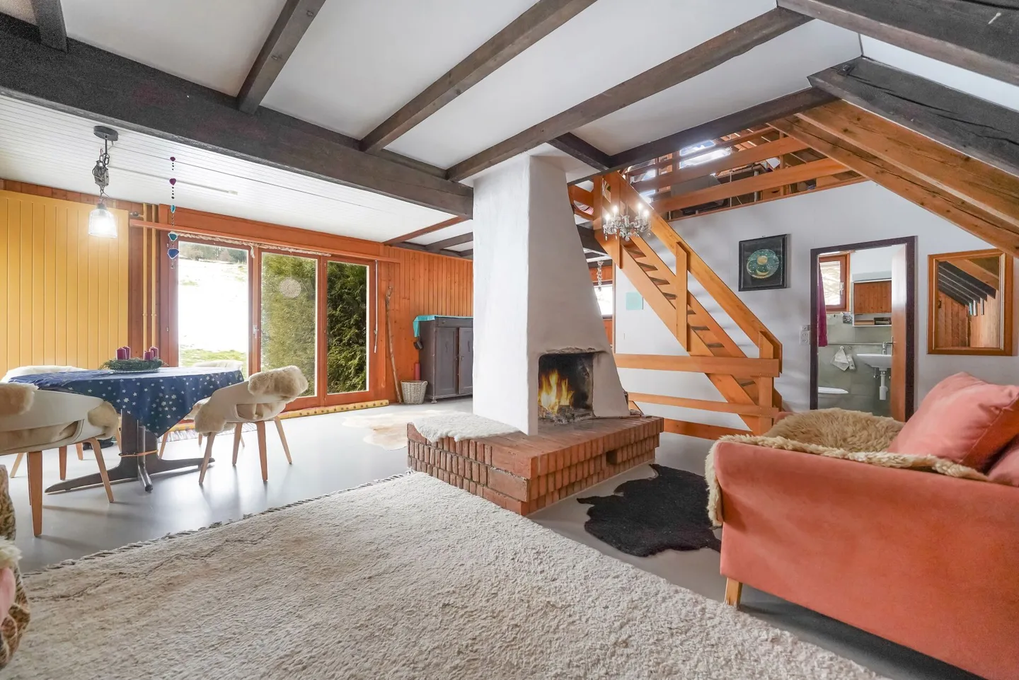 Idyllic Chalet by the Stream, Surrounded by Forest and Nature - Photo 3 of 13