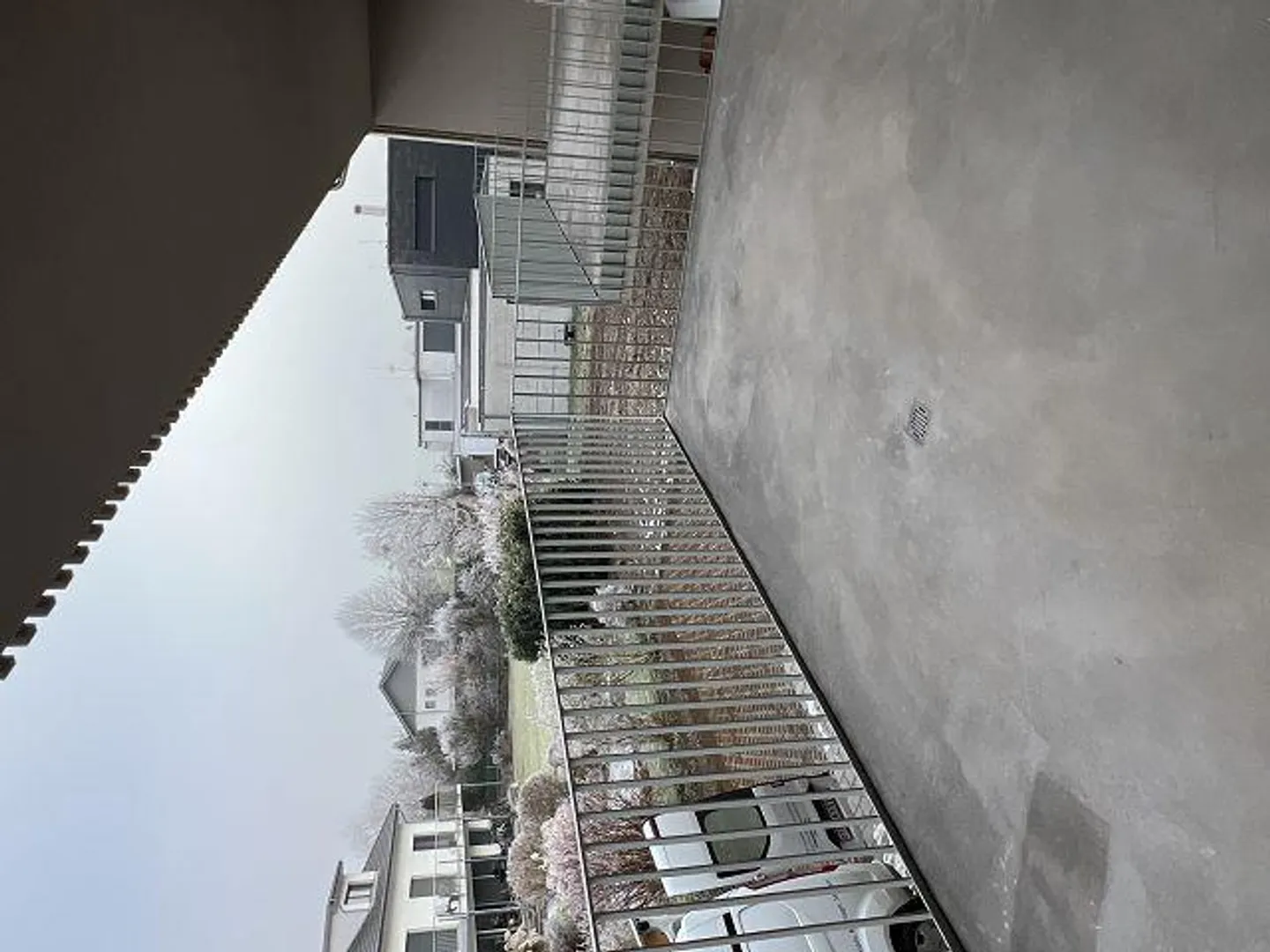 Modern 4.5-room apartment with two spacious balconies - Photo 10 of 12