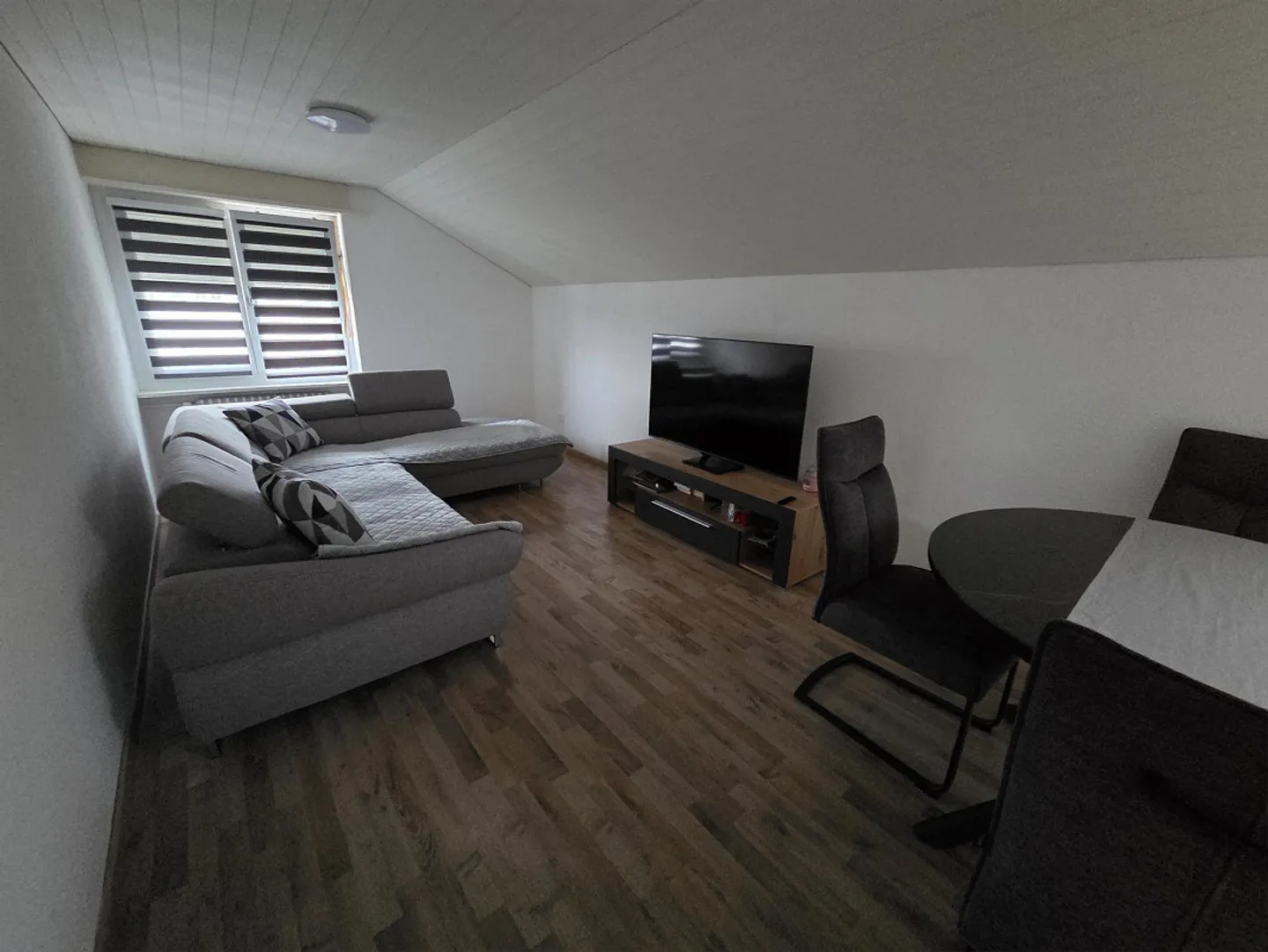 Beautiful and well-maintained 2.5-room apartment in St. Margrethen - Photo 1 of 3