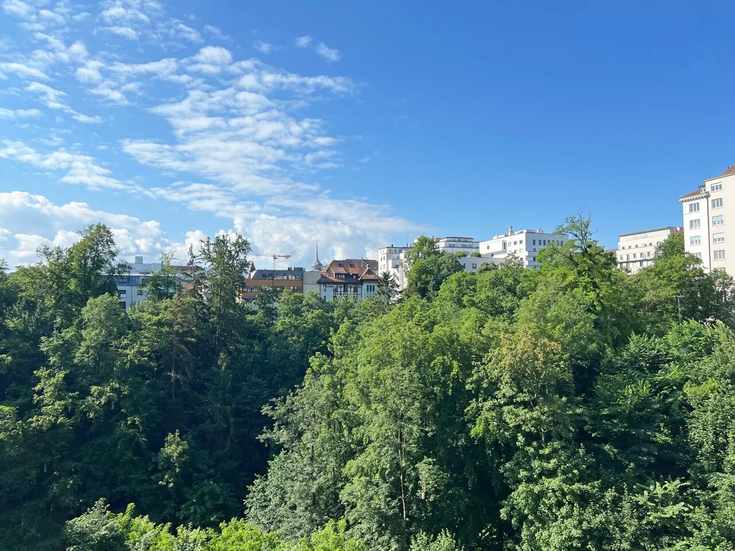 Surface modulable en plein centre ville de Fribourg - Photo 2 sur 9