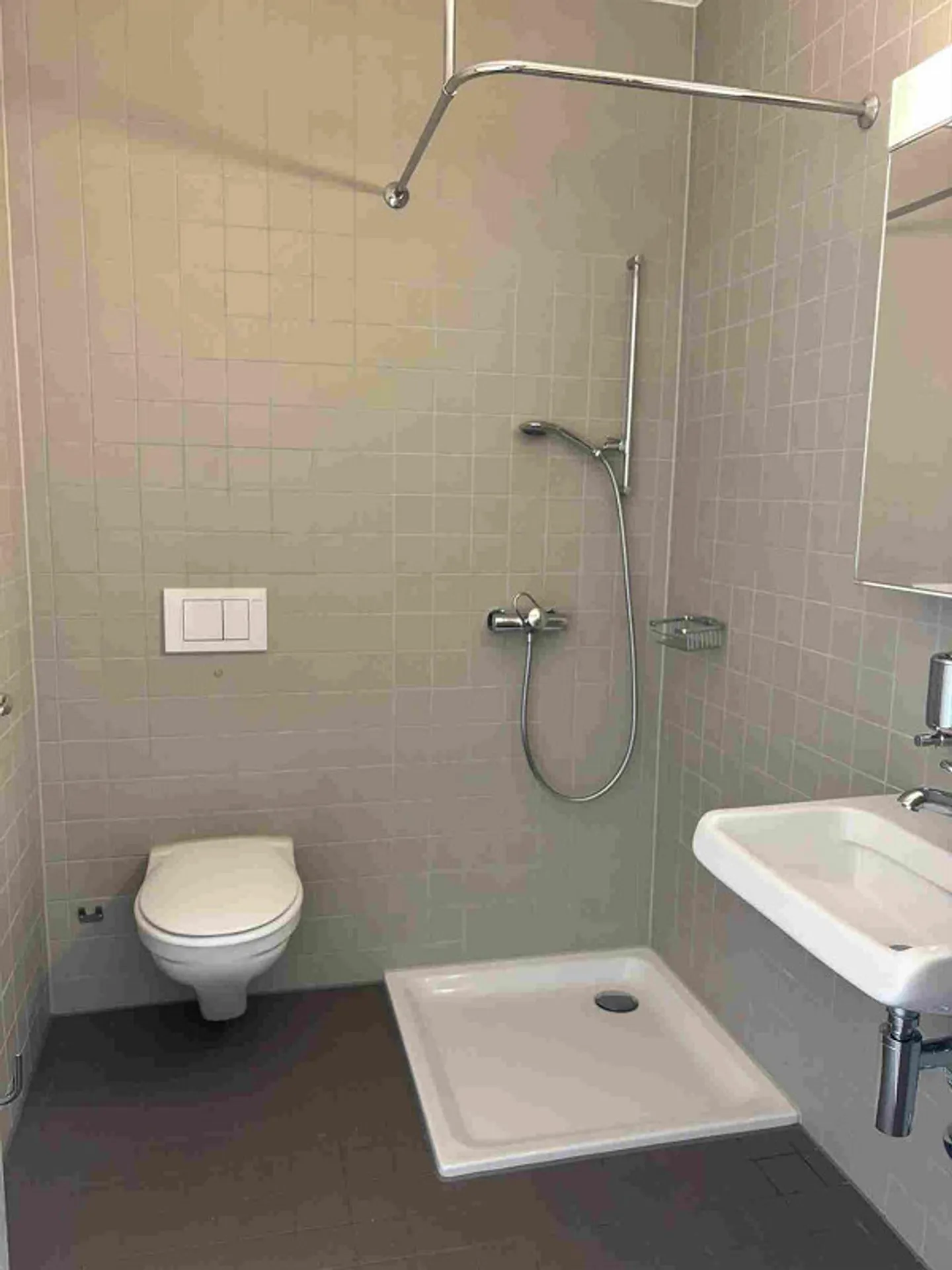Appartamento familiare di 3,5 stanze (si prega di rispettare le linee guida!) - Foto 4 di 4
