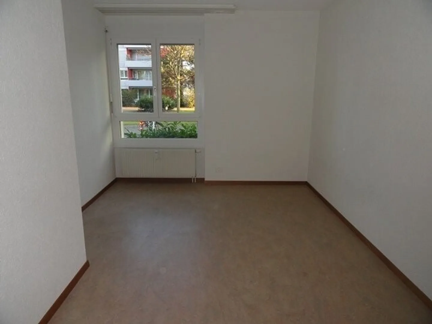 Your new apartment in Thun with garden seating area - Photo 3 of 6