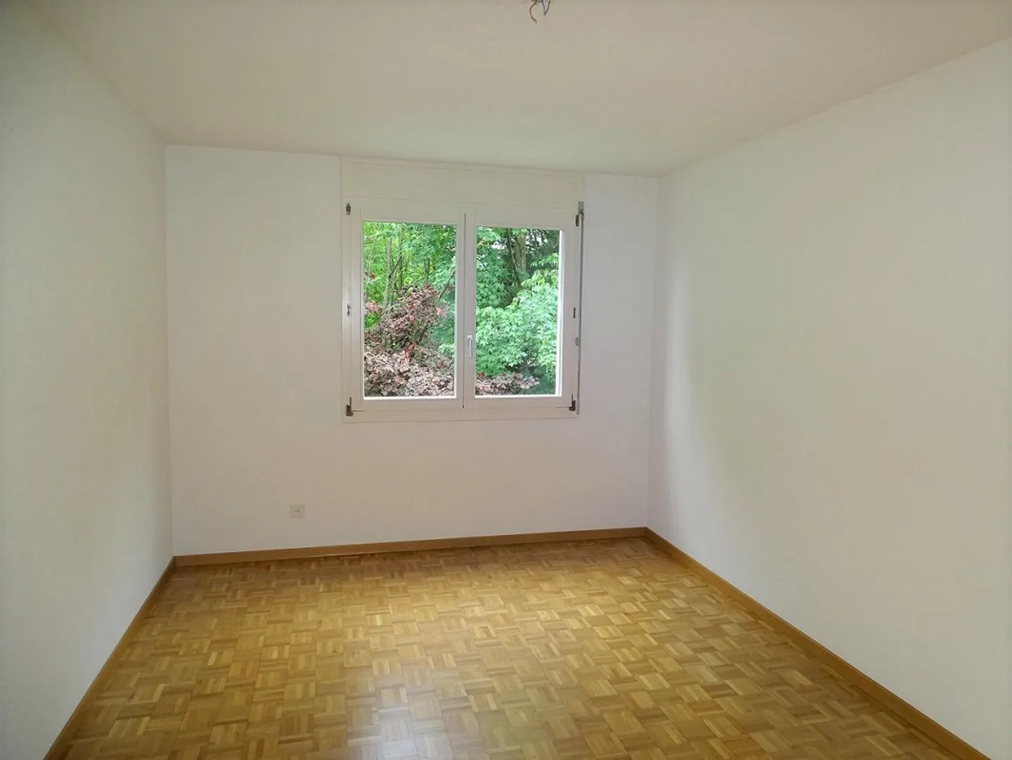 Quiet residential area! - Photo 7 of 9