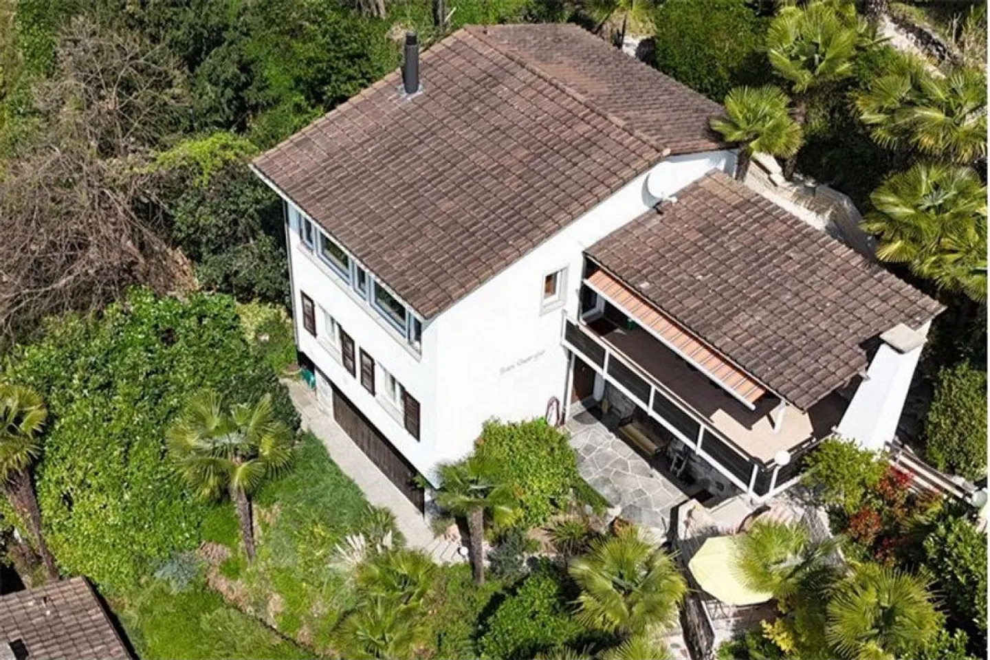 Bissone - Un véritable bijou avec vue panoramique à 180° - Photo 12 sur 13