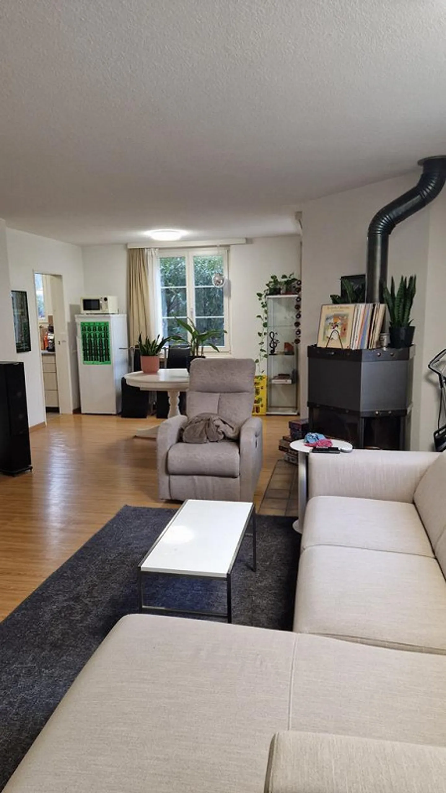 Appartement au rez-de-chaussée confortable ! - Photo 3 sur 12