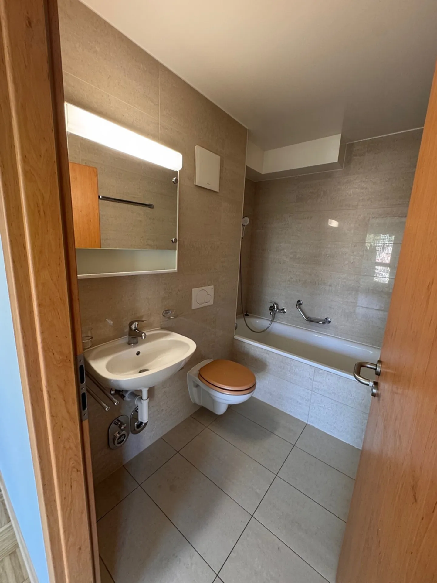 Incantevole appartamento di 2,5 stanze in affitto - Foto 4 di 6
