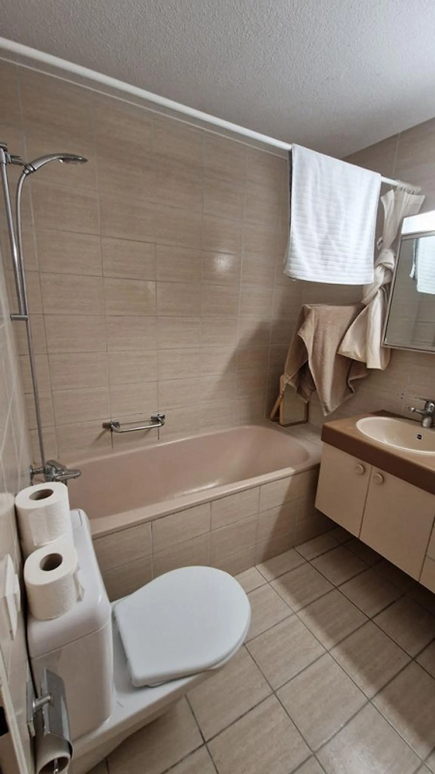 Appartement au rez-de-chaussée confortable ! - Photo 10 sur 12