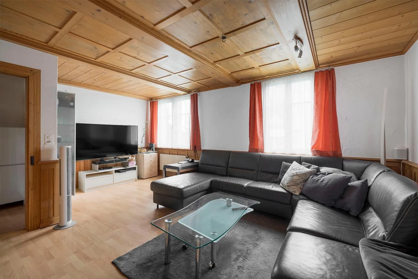 Casa indipendente con appartamento separato - Foto 5 di 12