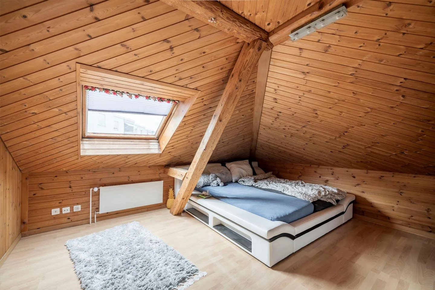 Casa indipendente con appartamento separato - Foto 10 di 12