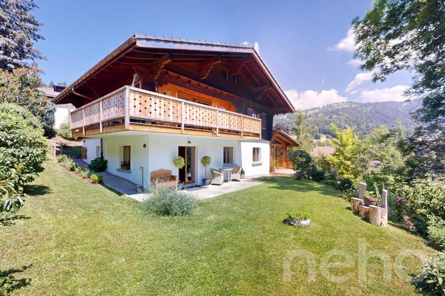 Charmantes Chalet mit Bergblick - Foto 2 von 12