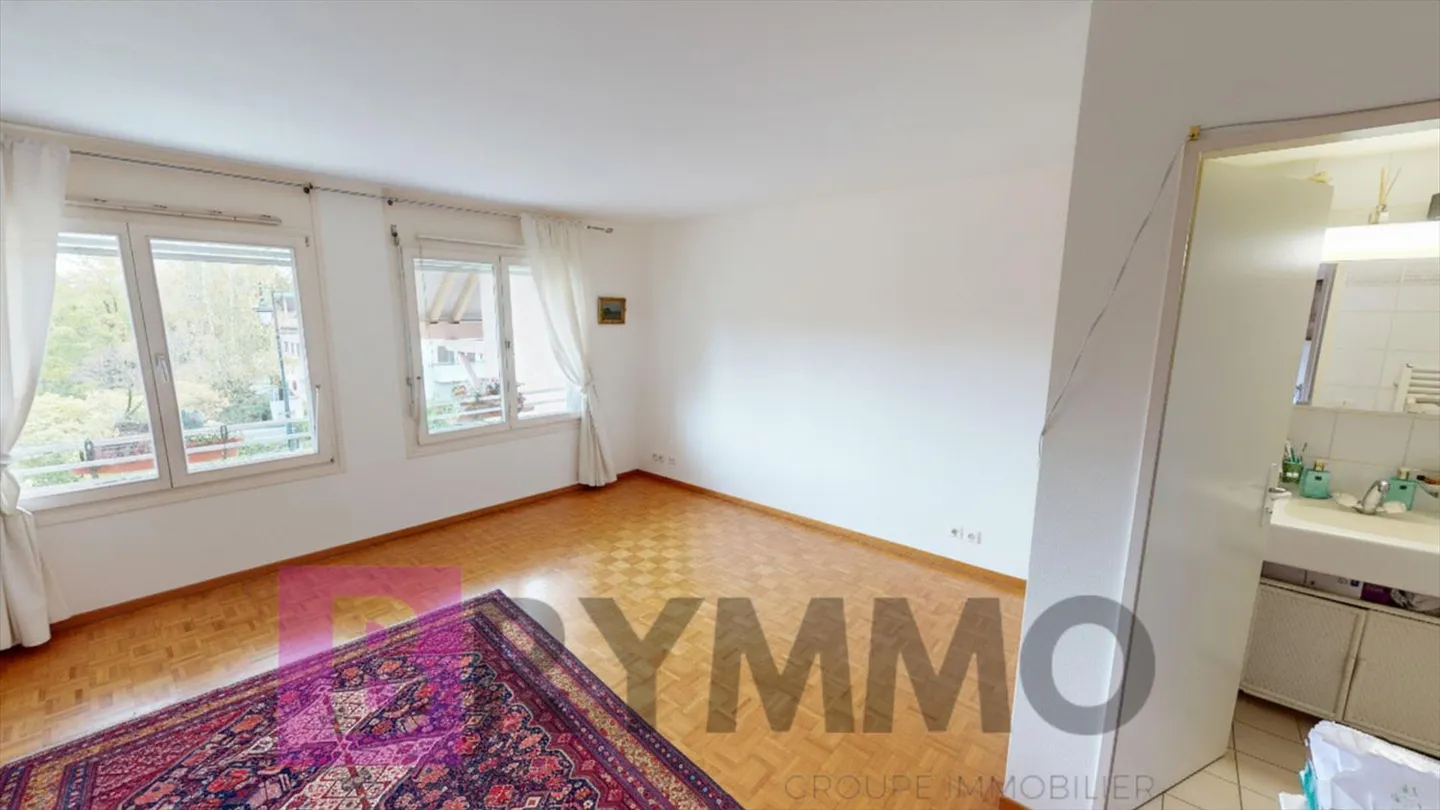 2.5 Room Apartment - Photo 5 of 9