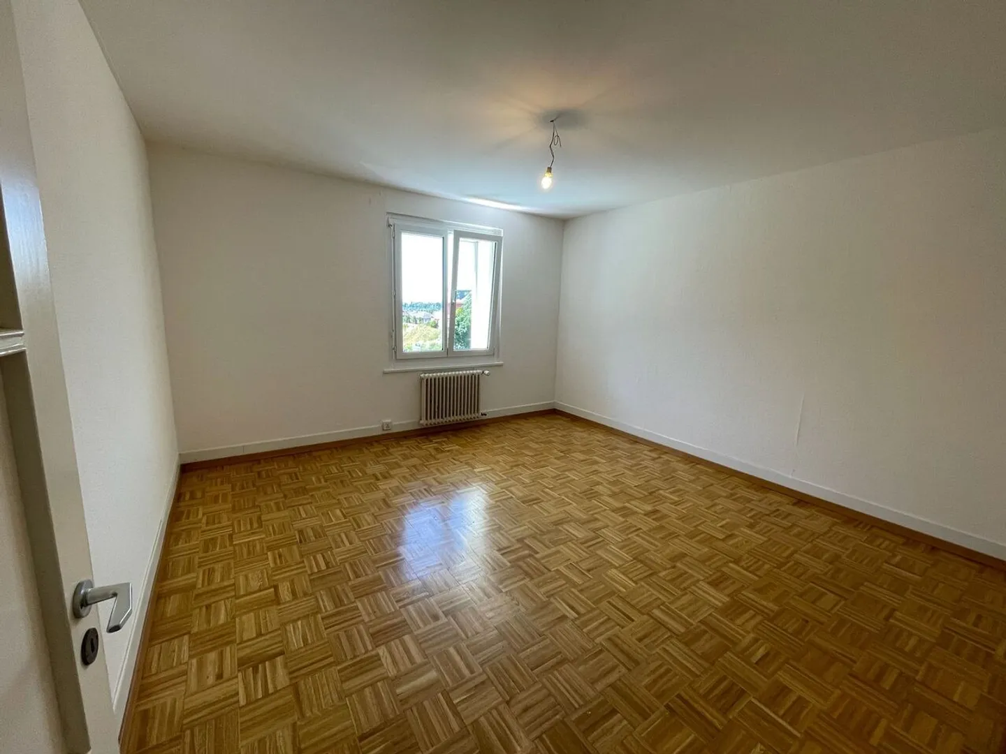 Charming 3.5 Room Apartment - Photo 5 of 14