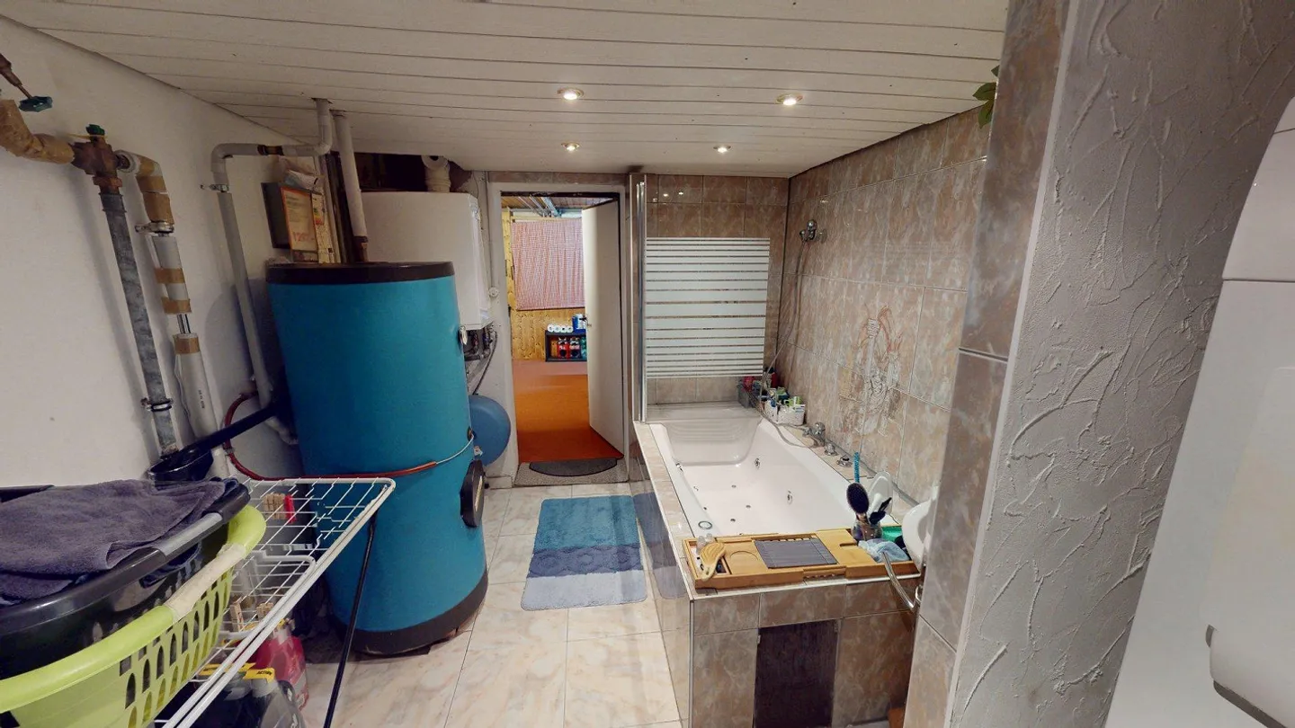 4.5 Room Terraced House with Conservatory - Photo 13 of 22