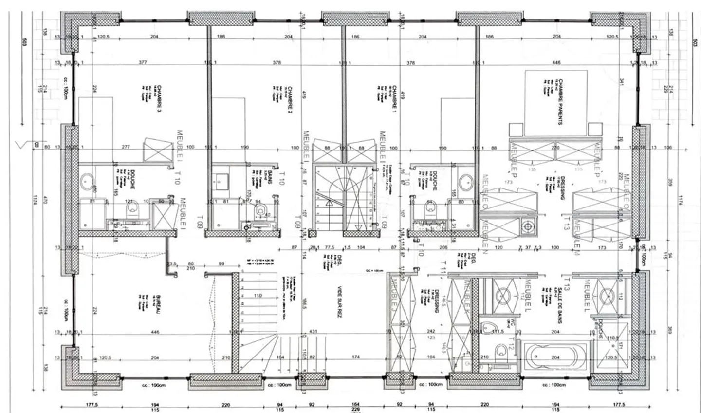 House with 11 rooms - Photo 12 of 13