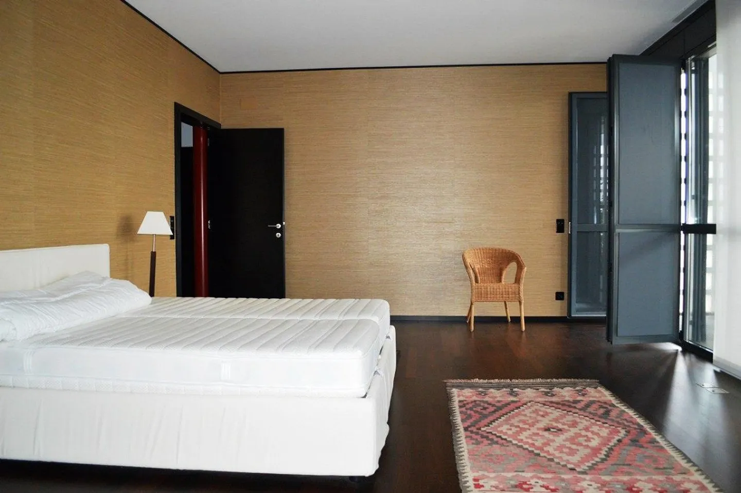 ELEGANTE ATTICO DUPLEX, COMPLETAMENTE ARREDATO - Foto 6 di 9