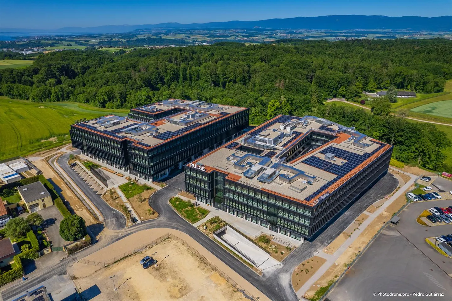 PULSE - A modular innovation center in the heart of the Lausanne region - Photo 1 of 16