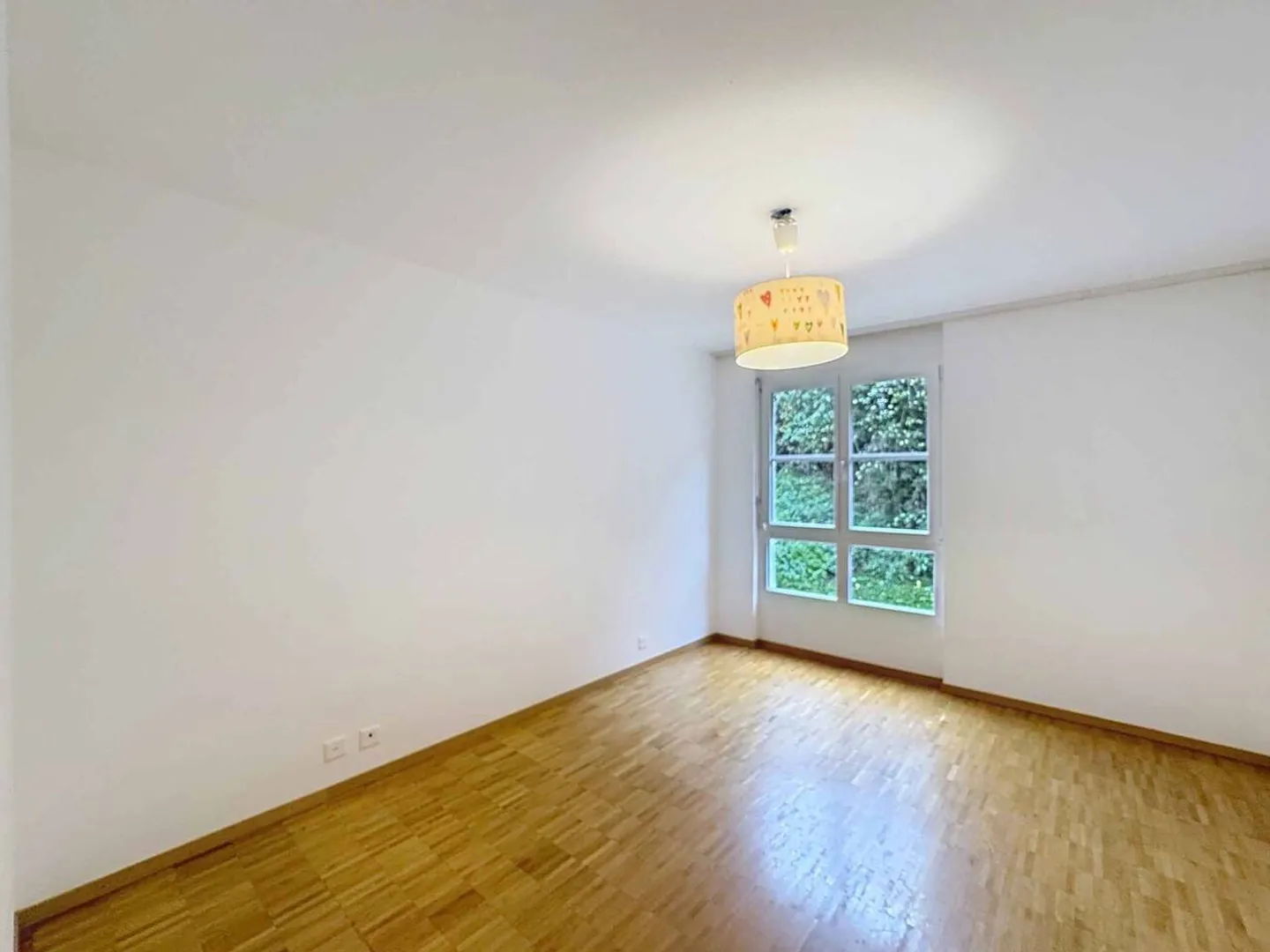 Geräumige und Helle 4.5-Zimmer-Wohnung mit Großem Balkon - Foto 7 von 11