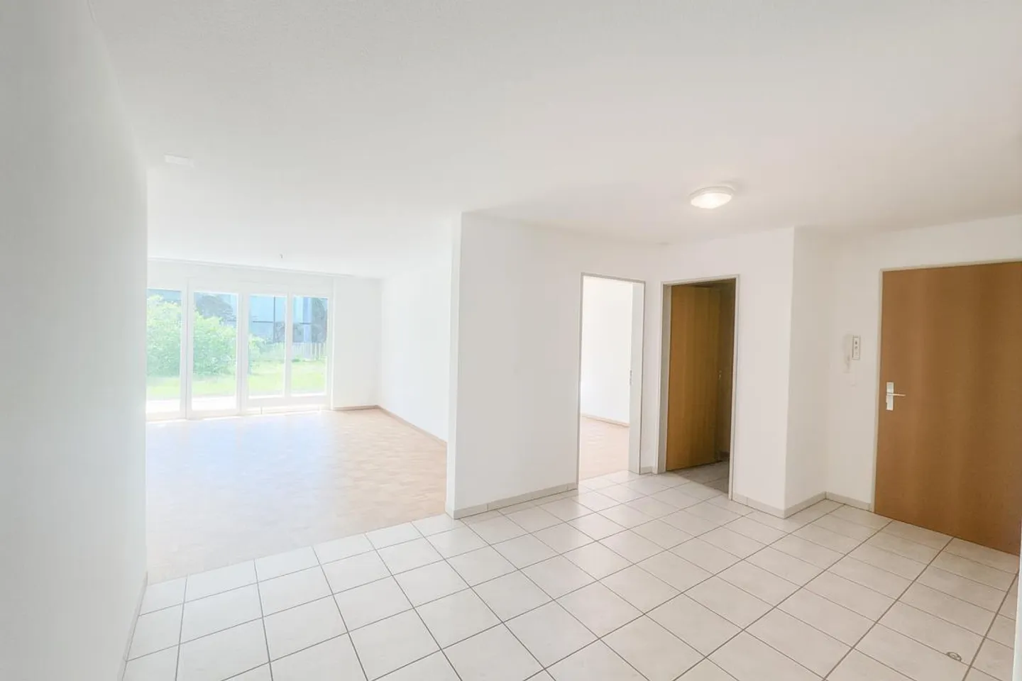 Garden apartment in the center of Kreuzlingen - Photo 3 of 13