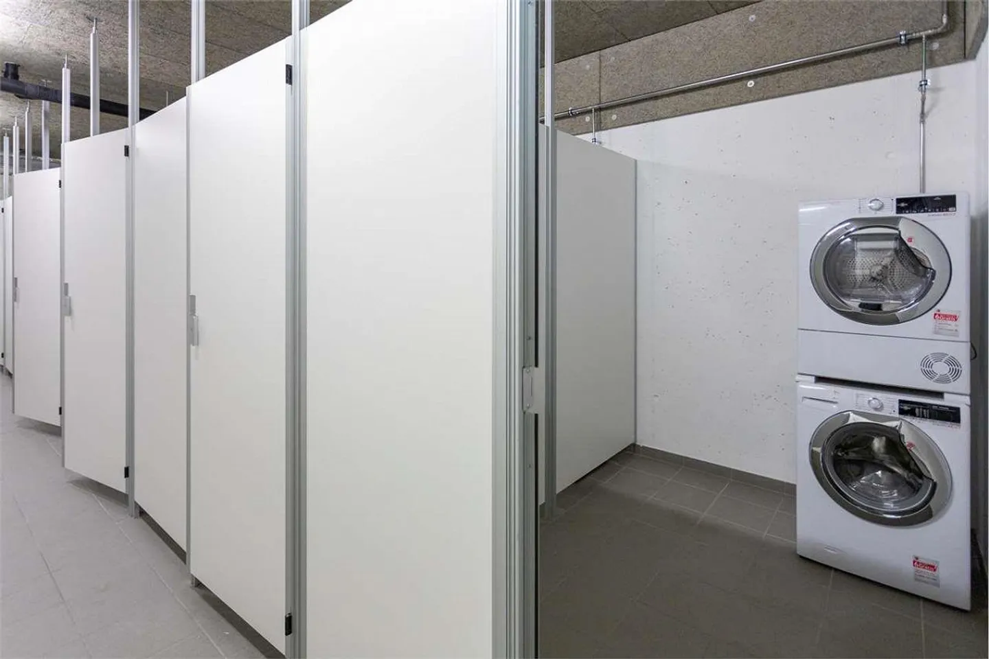 Bright Apartment - 3.5 Rooms - Photo 13 of 13