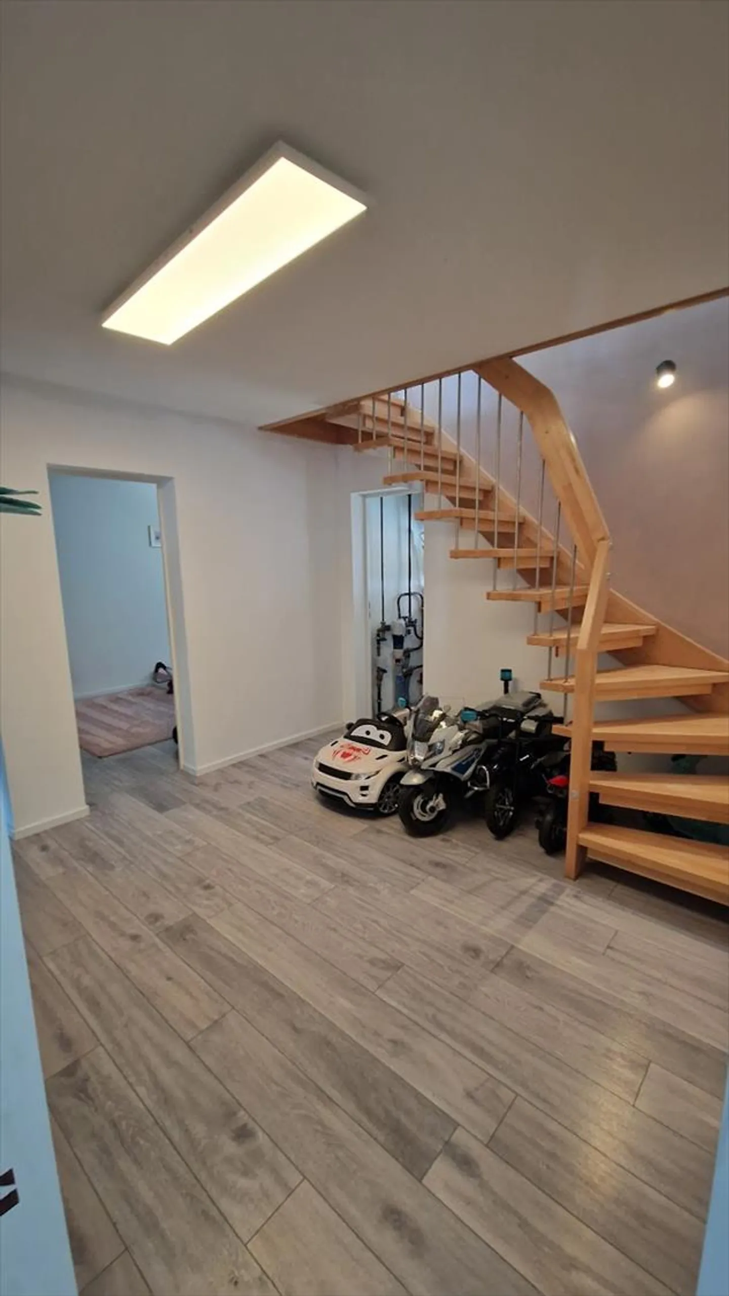 House on 2 Floors - Photo 4 of 13