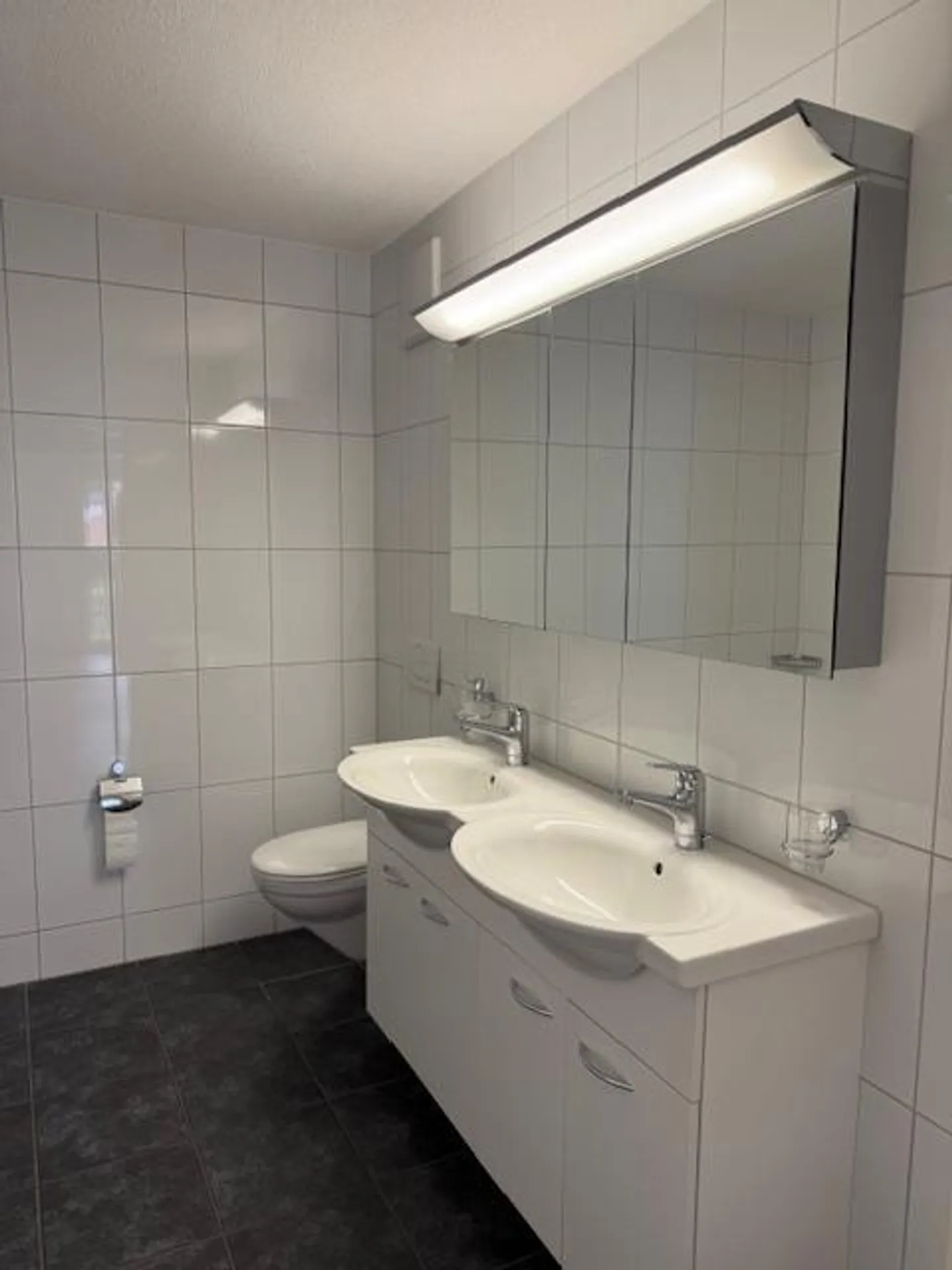 Helle 4.5-Zimmer-Wohnung mit Balkon und schöner Aussicht in Toffen - Photo 9 of 10