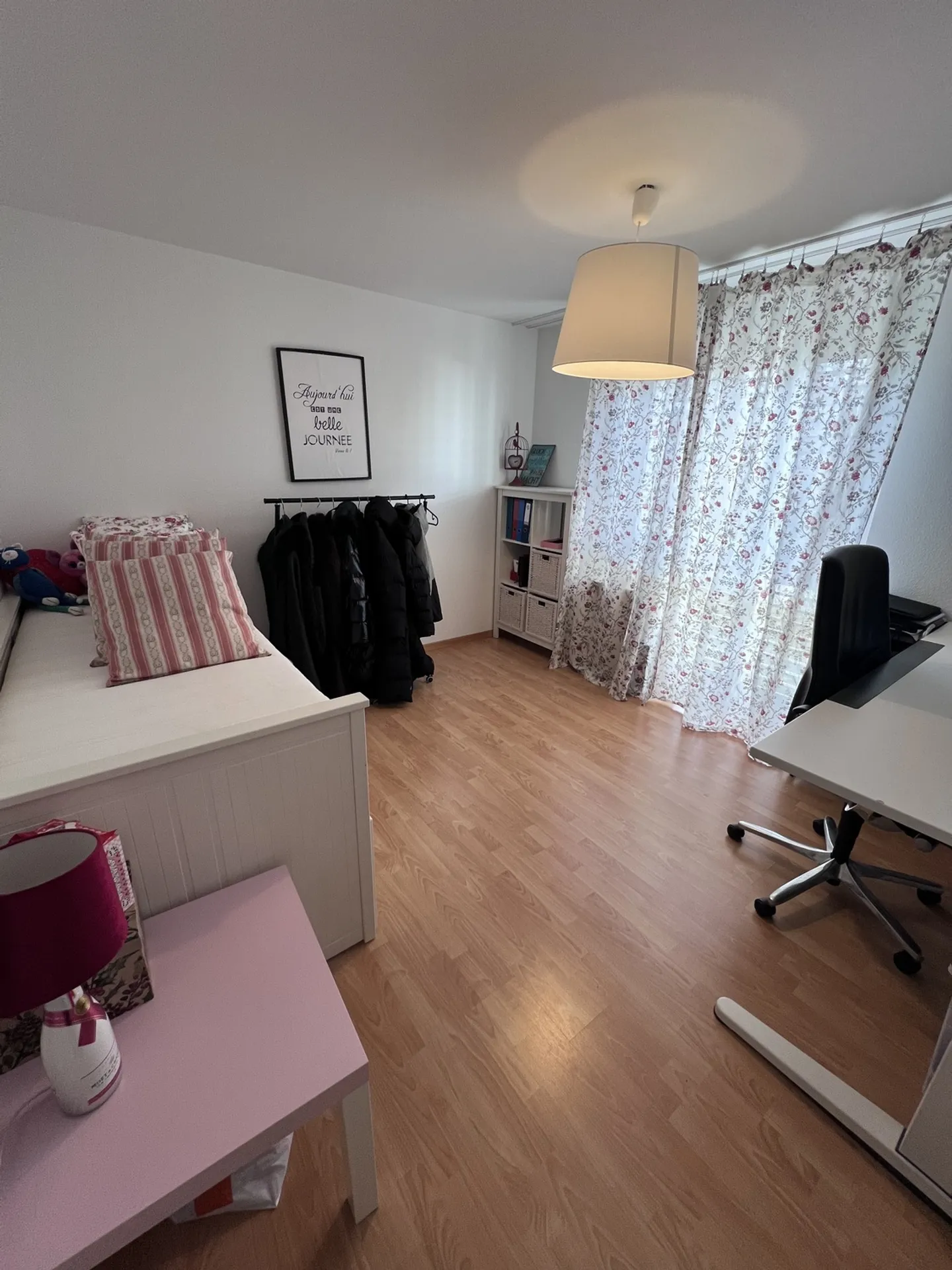 Appartement spacieux avec balcons - Photo 7 sur 10