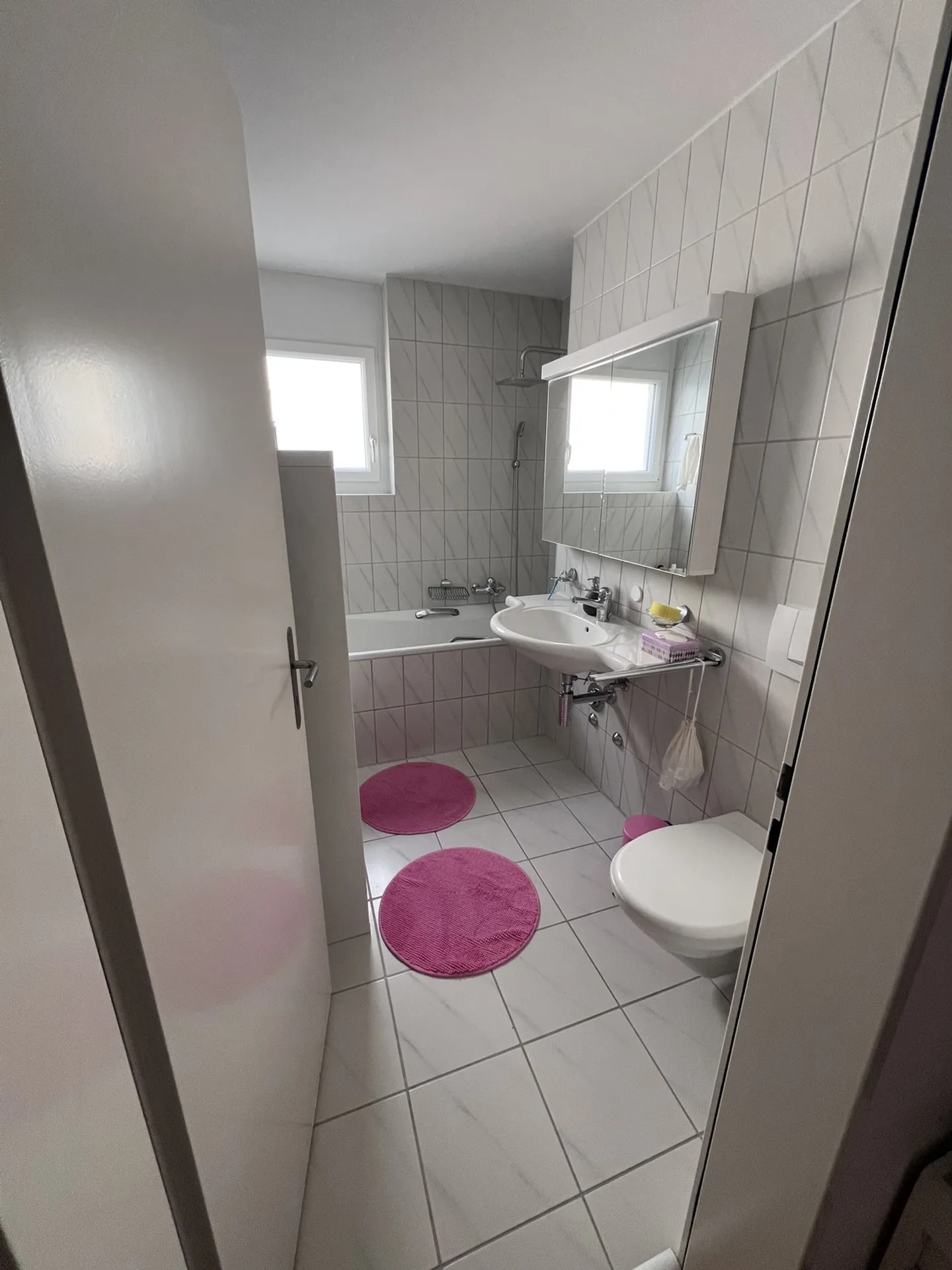 Appartement spacieux avec balcons - Photo 9 sur 10