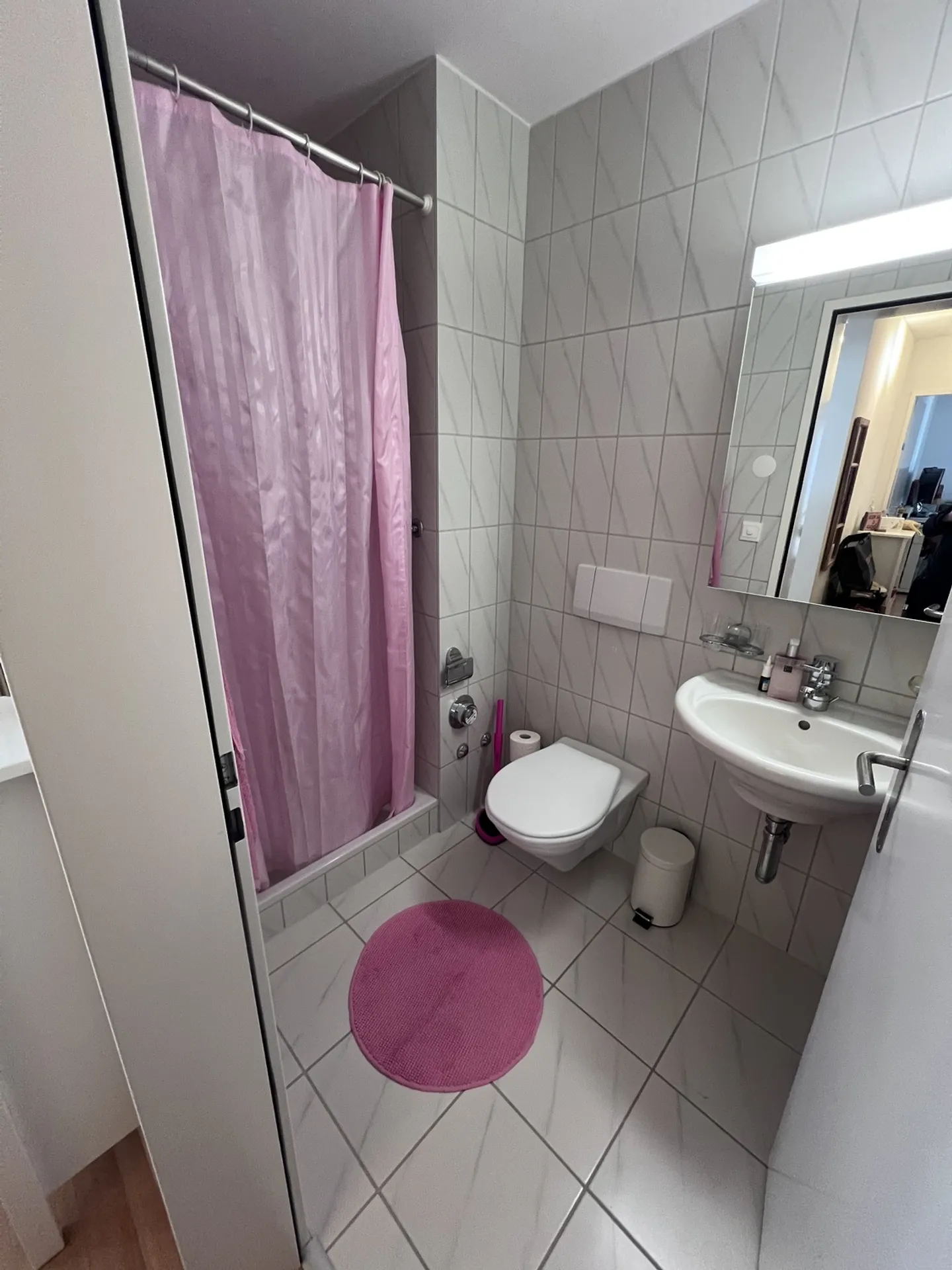 Appartement spacieux avec balcons - Photo 10 sur 10