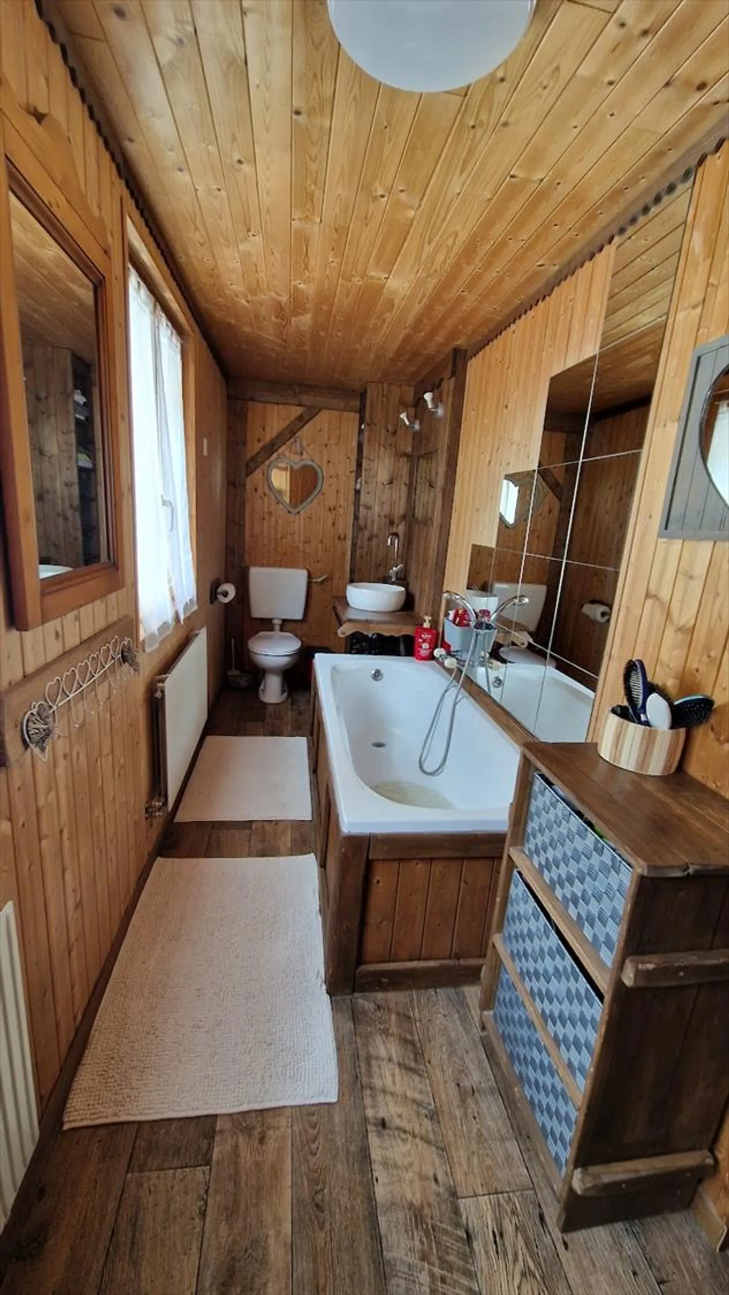 Charmante maison familiale avec 7,5 pièces à Perrefitte - Photo 6 sur 13