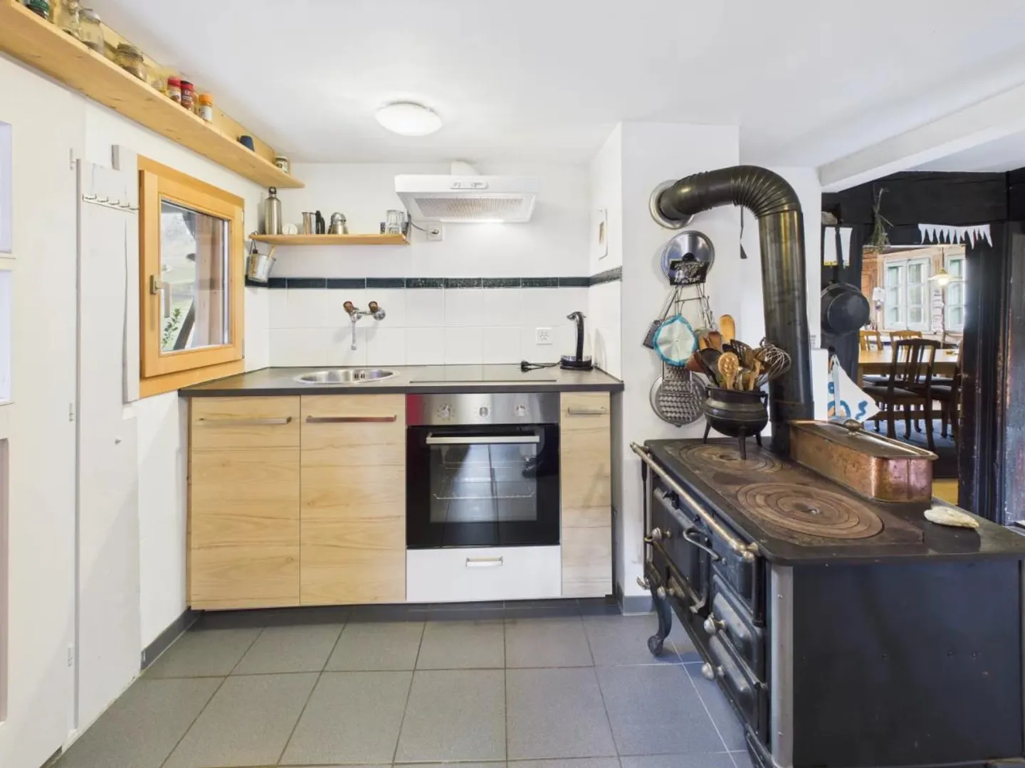 Lovingly renovated apartment near Bellwald - Photo 8 of 10