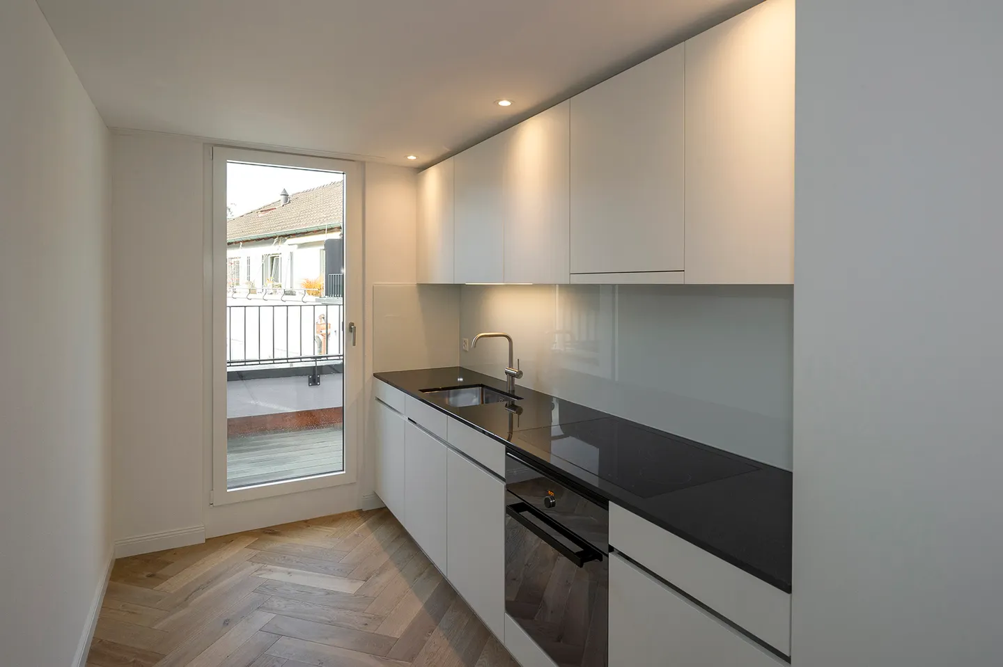 Moderne Wohnung an zentraler Lage - Foto 2 von 8