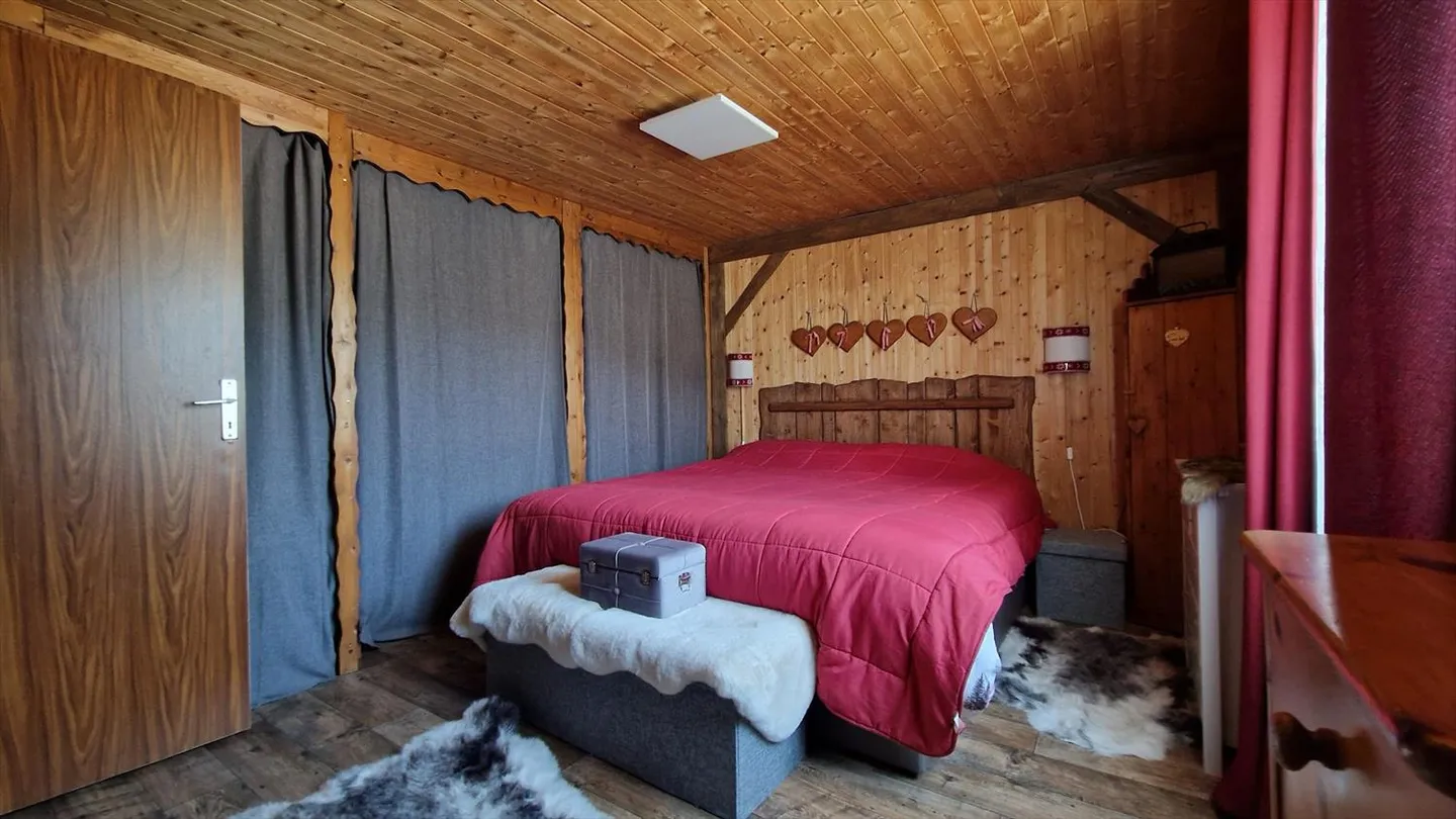 Charmante maison familiale avec 7,5 pièces à Perrefitte - Photo 9 sur 13