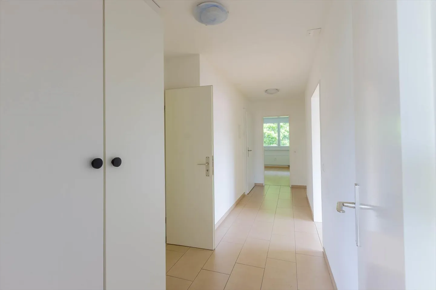 Appartement à louer - Photo 3 sur 6