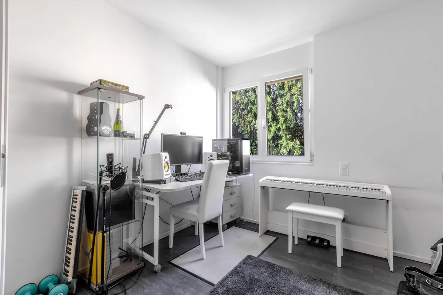 Appartamento spazioso e moderno di 3,5 locali in una zona molto ben attrezzata a Porza - Foto 6 di 9