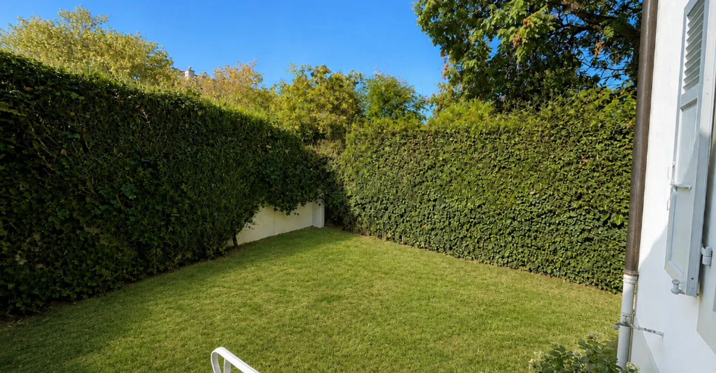 Reihenhaus - 4 Schlafzimmer und ein kleiner Garten. - Foto 8 von 10