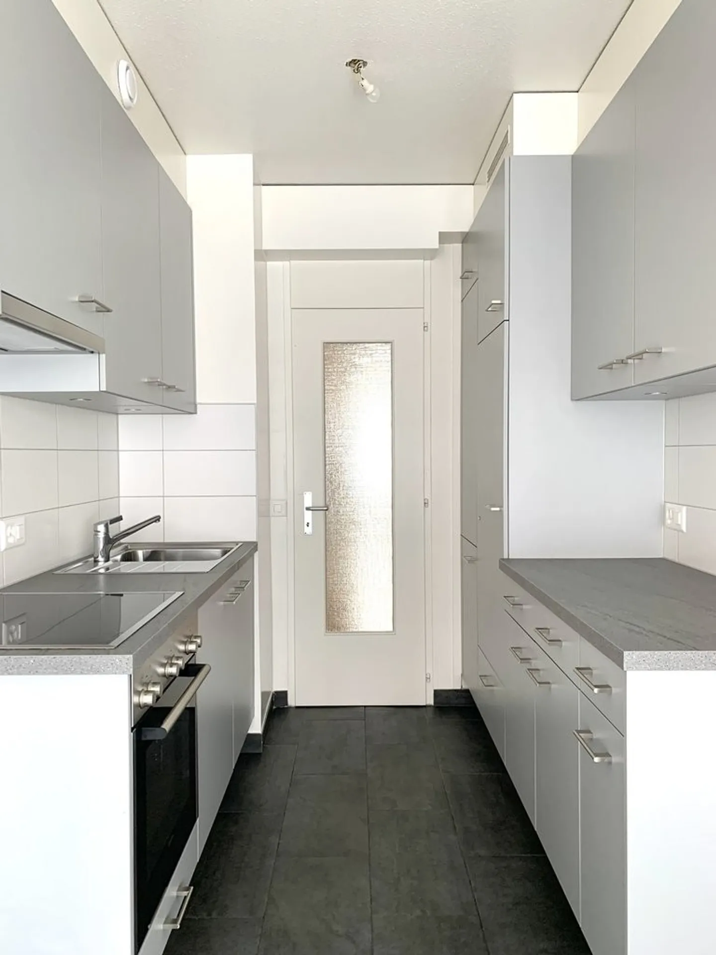 In der Nähe von Jonction: 4 Zimmer mit Balkon - Foto 4 von 12